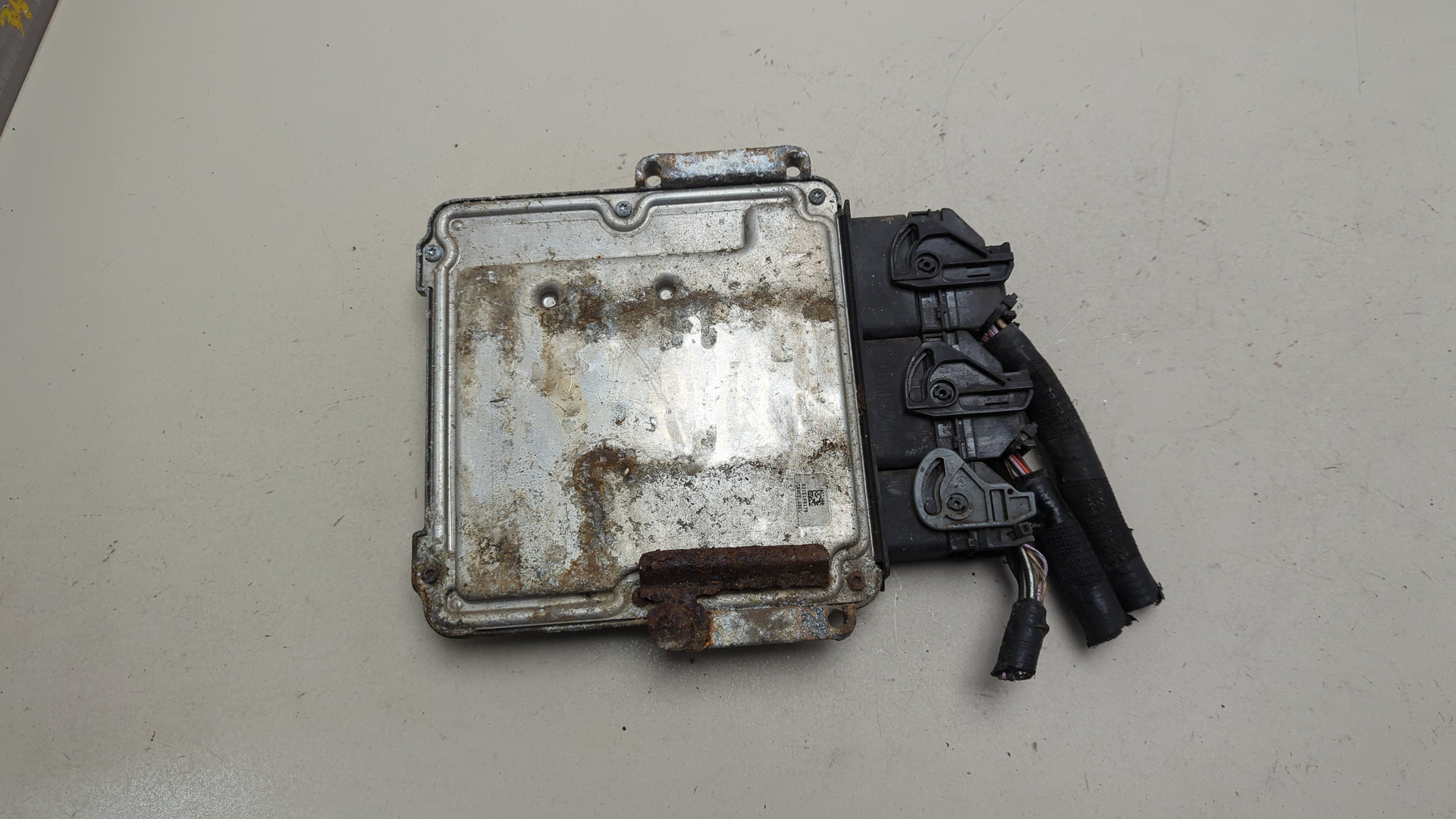 Блок управления двигателем