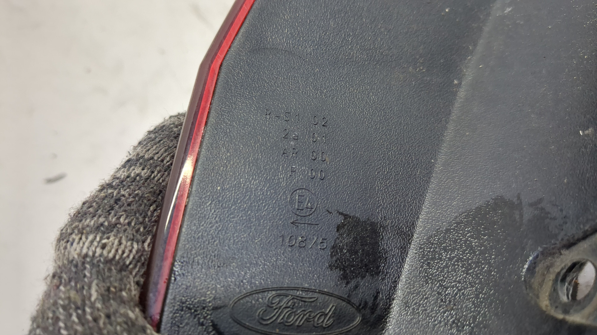 Фонарь задний левый