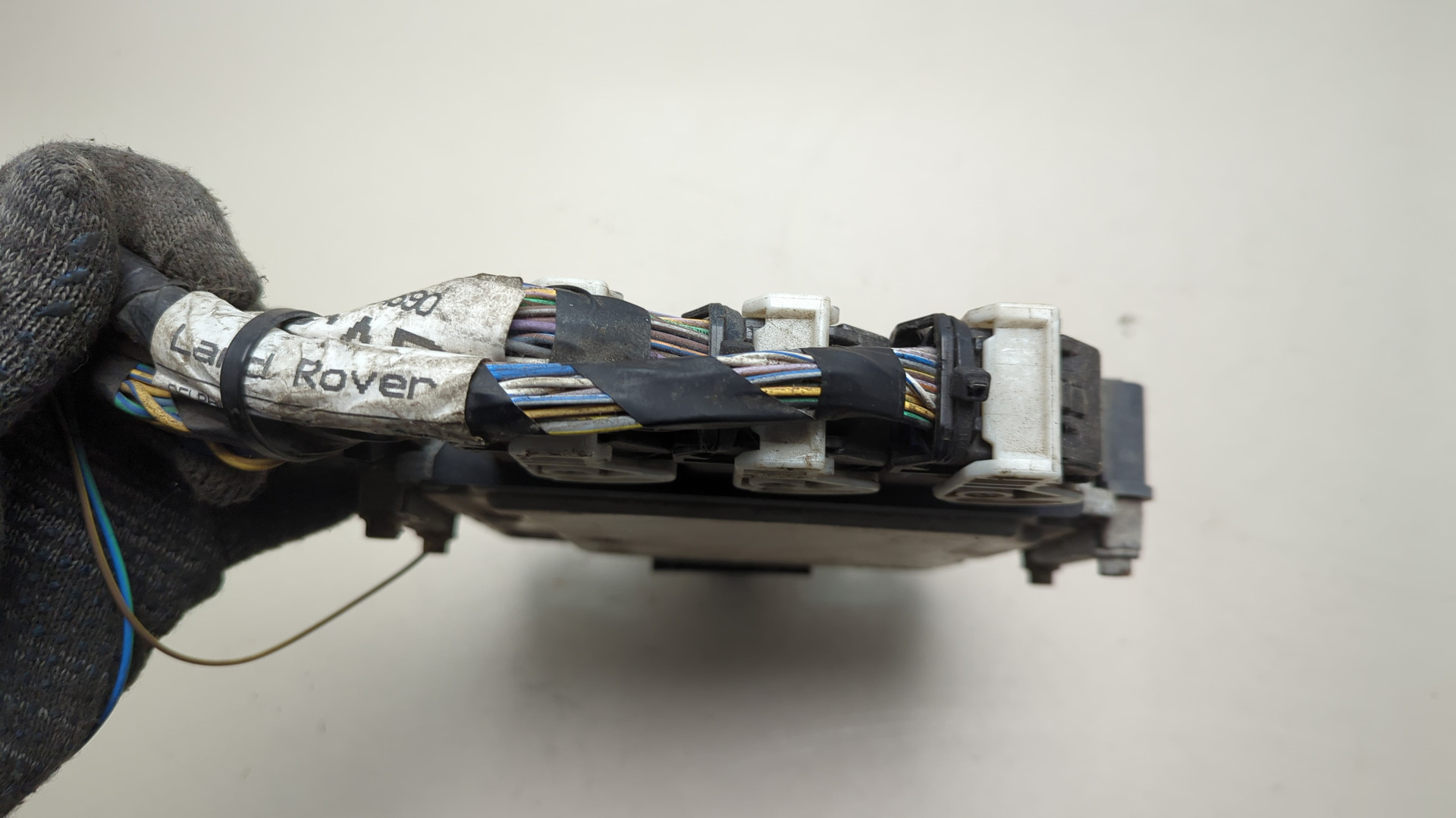 Блок управления двигателем