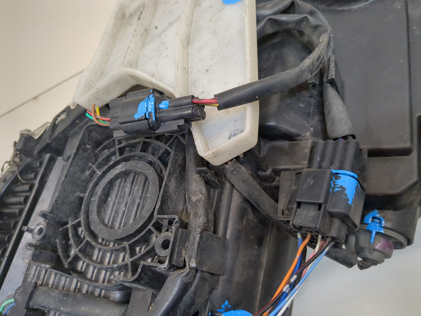 Фара правая