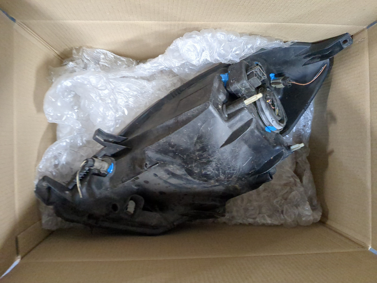 Фара правая