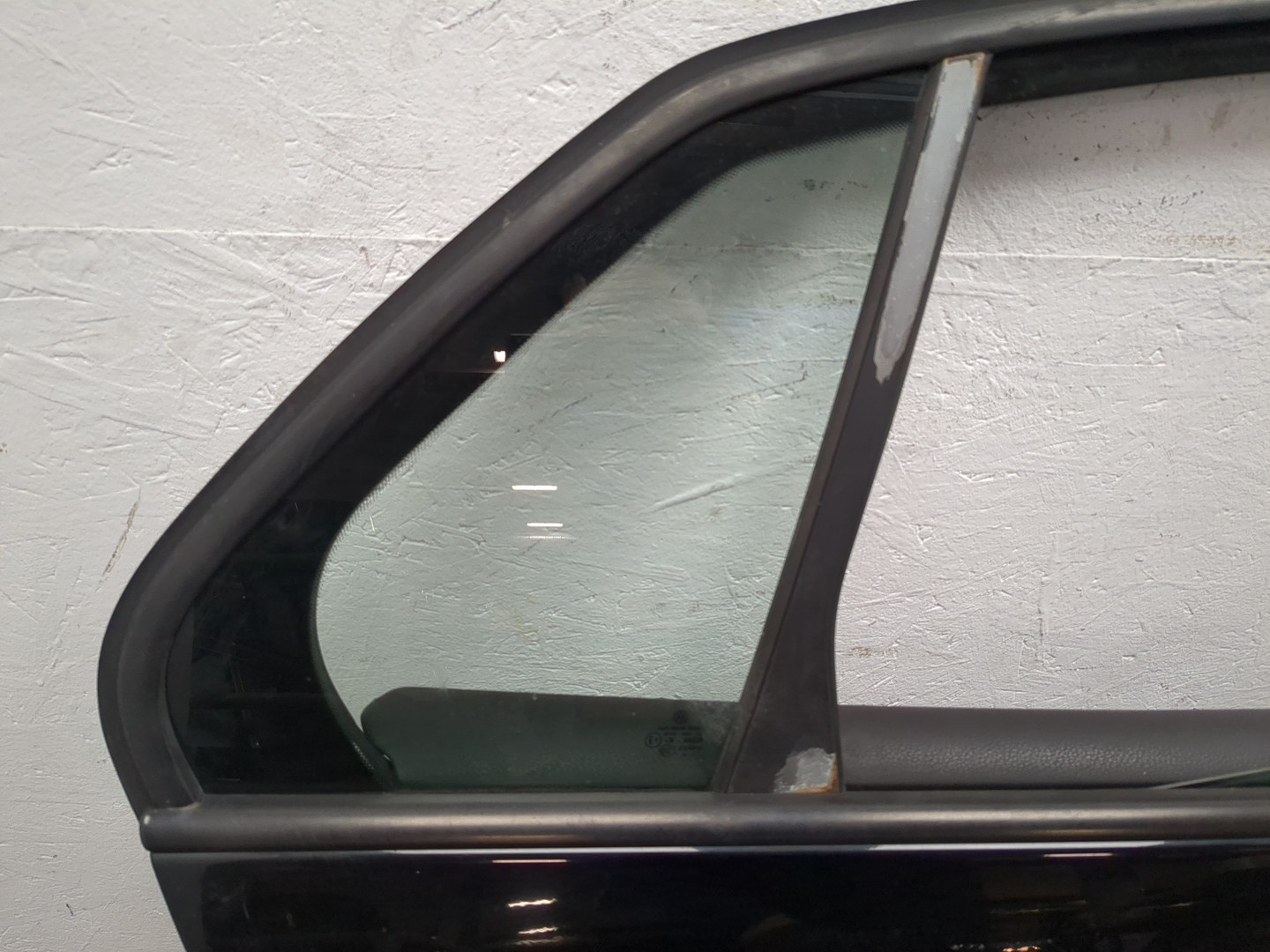 Дверь задняя правая