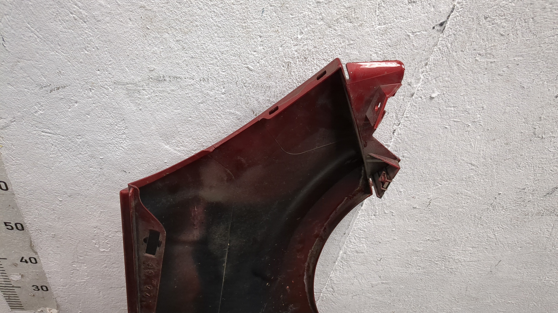 Крыло переднее левое