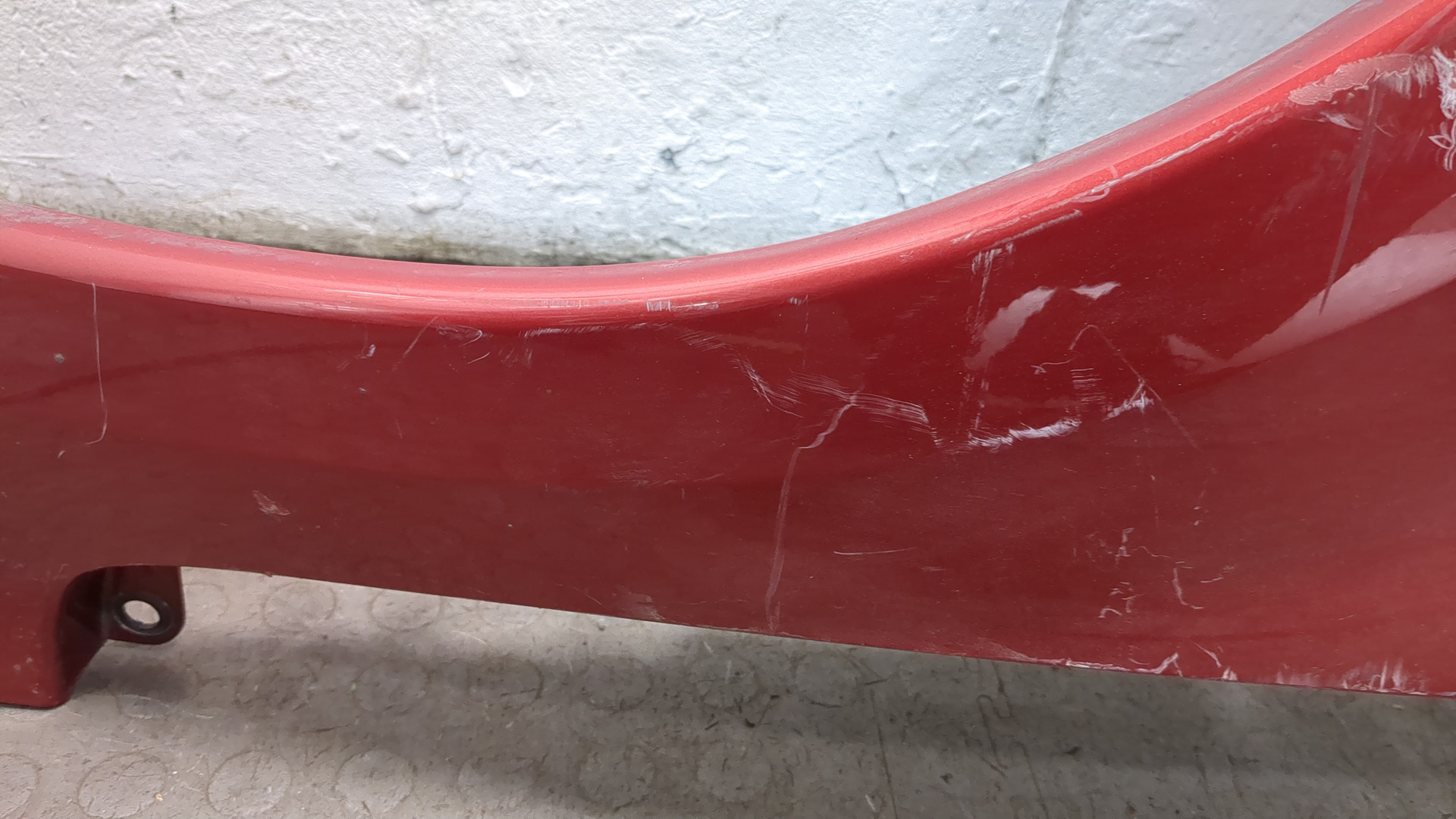 Крыло переднее левое