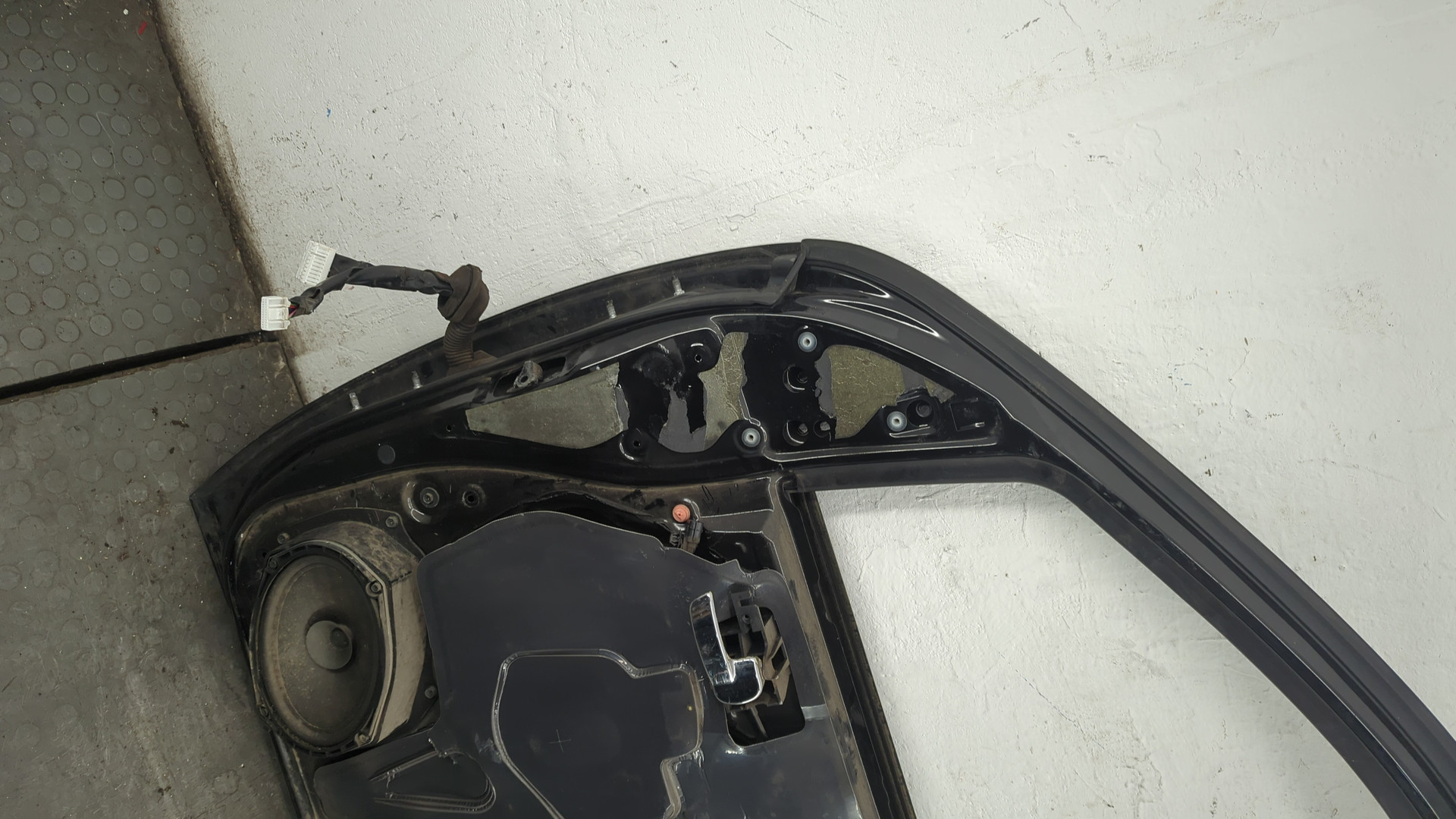 Дверь передняя правая