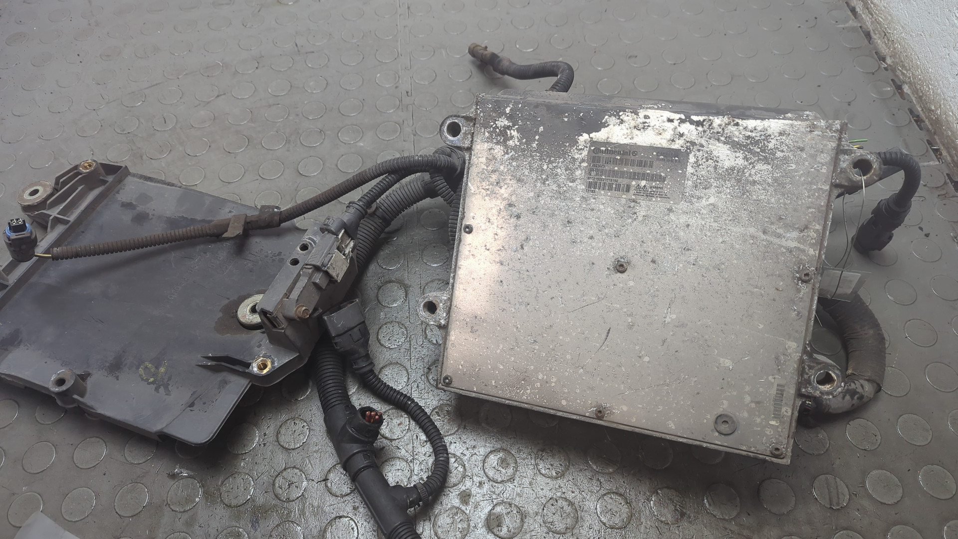 Блок управления двигателем