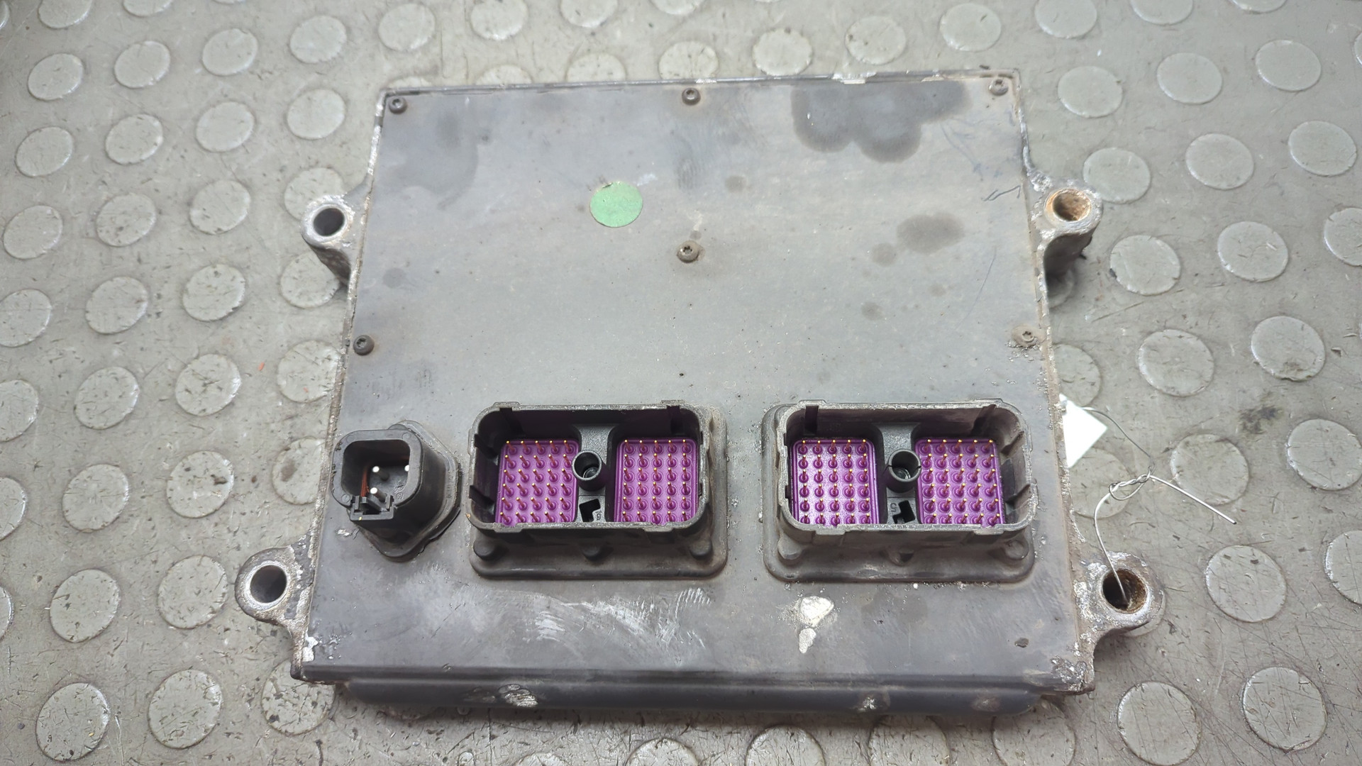 Блок управления двигателем