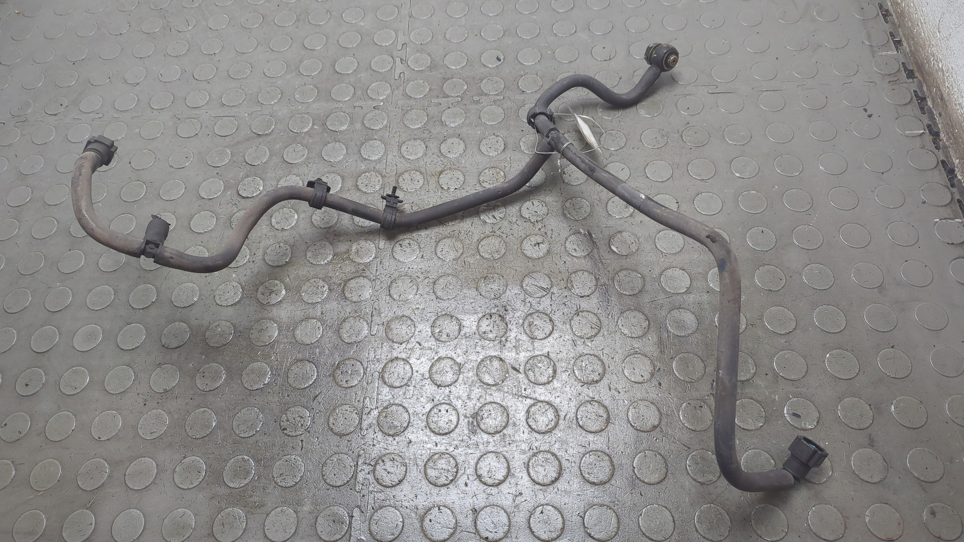 Трубка системы охлаждения