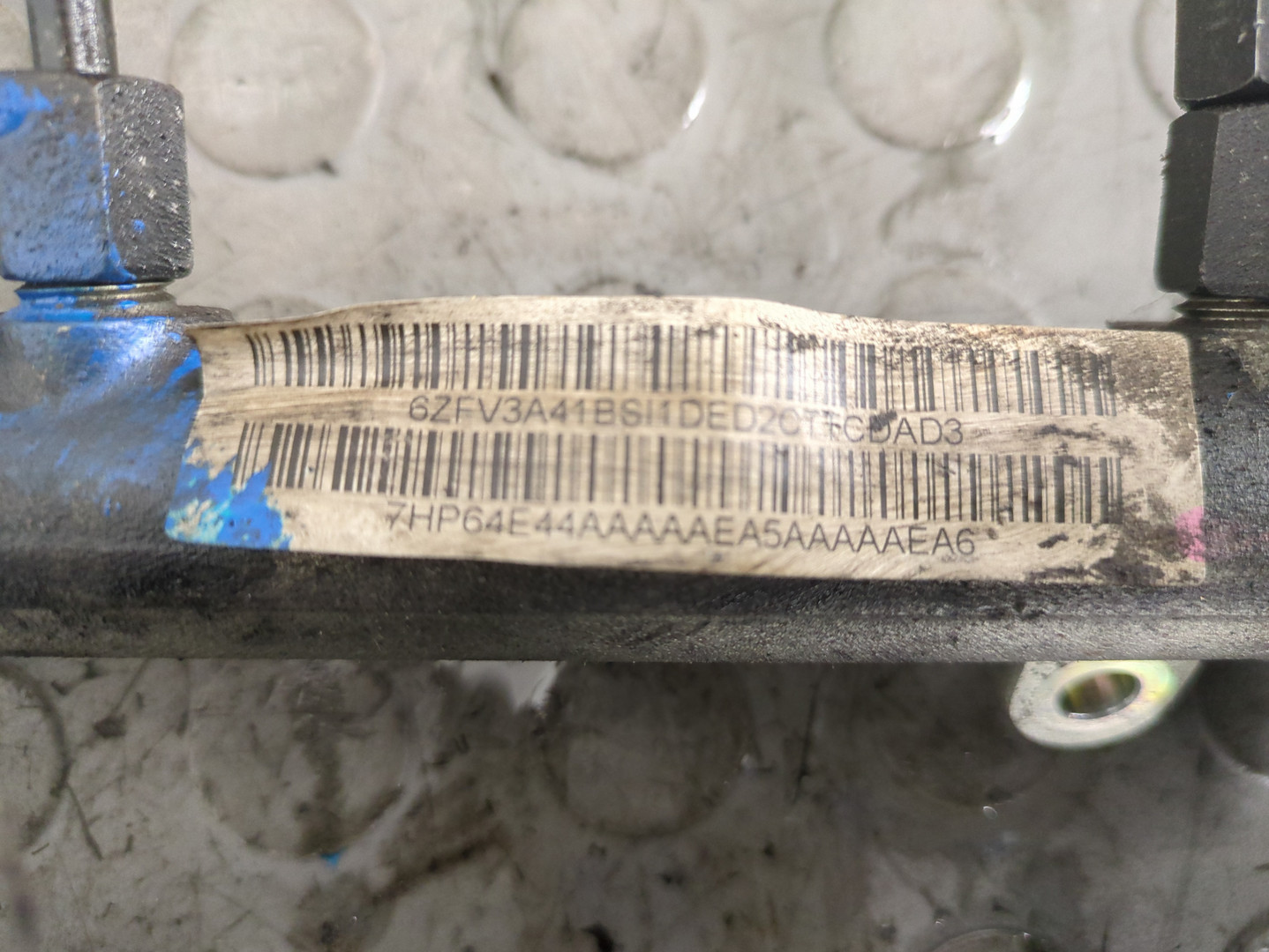 Рейка топливная (рампа)