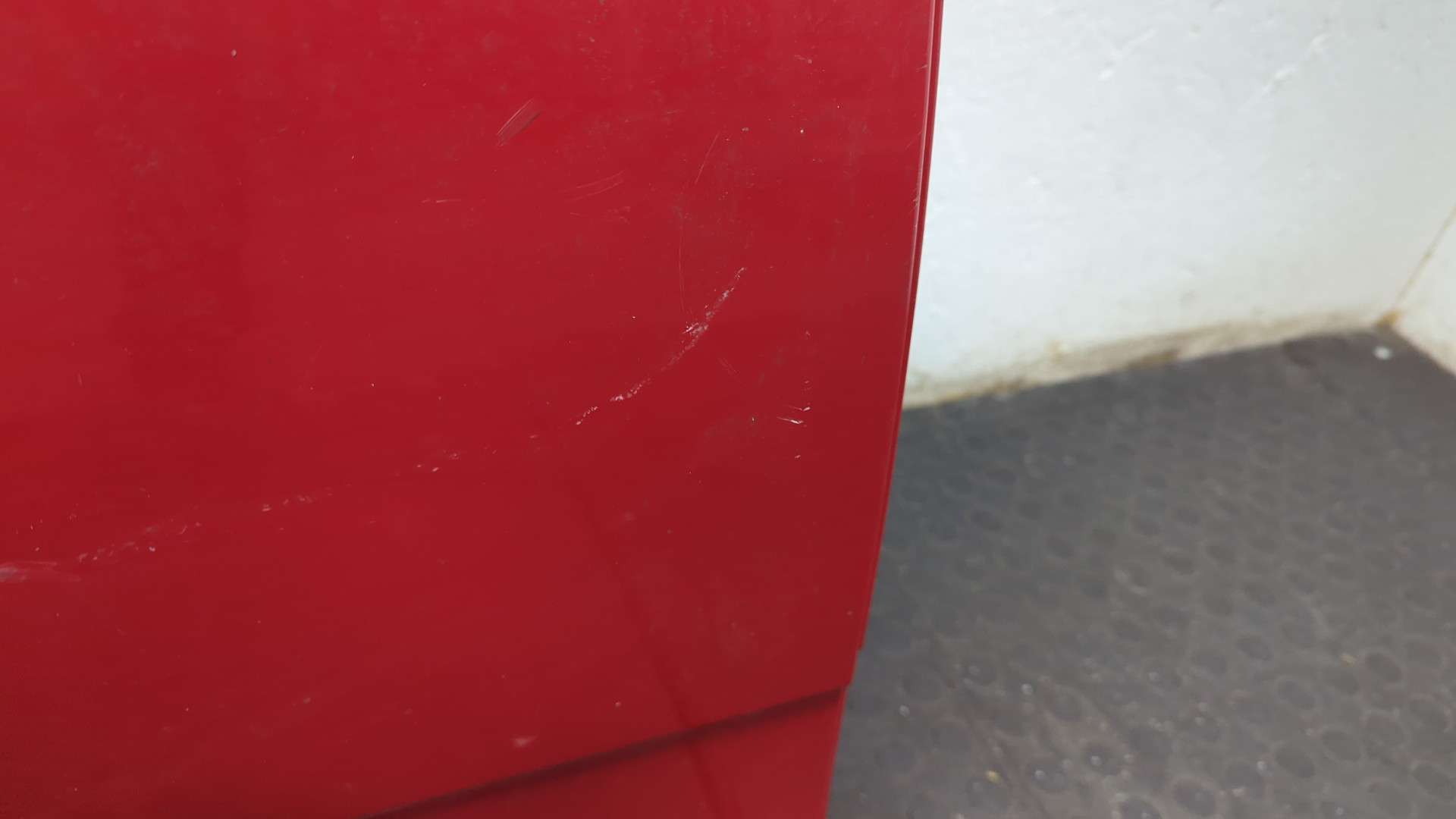 Дверь задняя правая