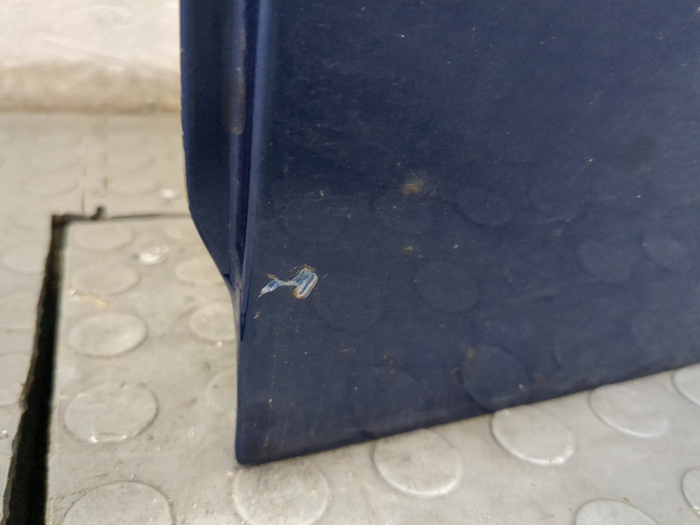 Дверь задняя левая