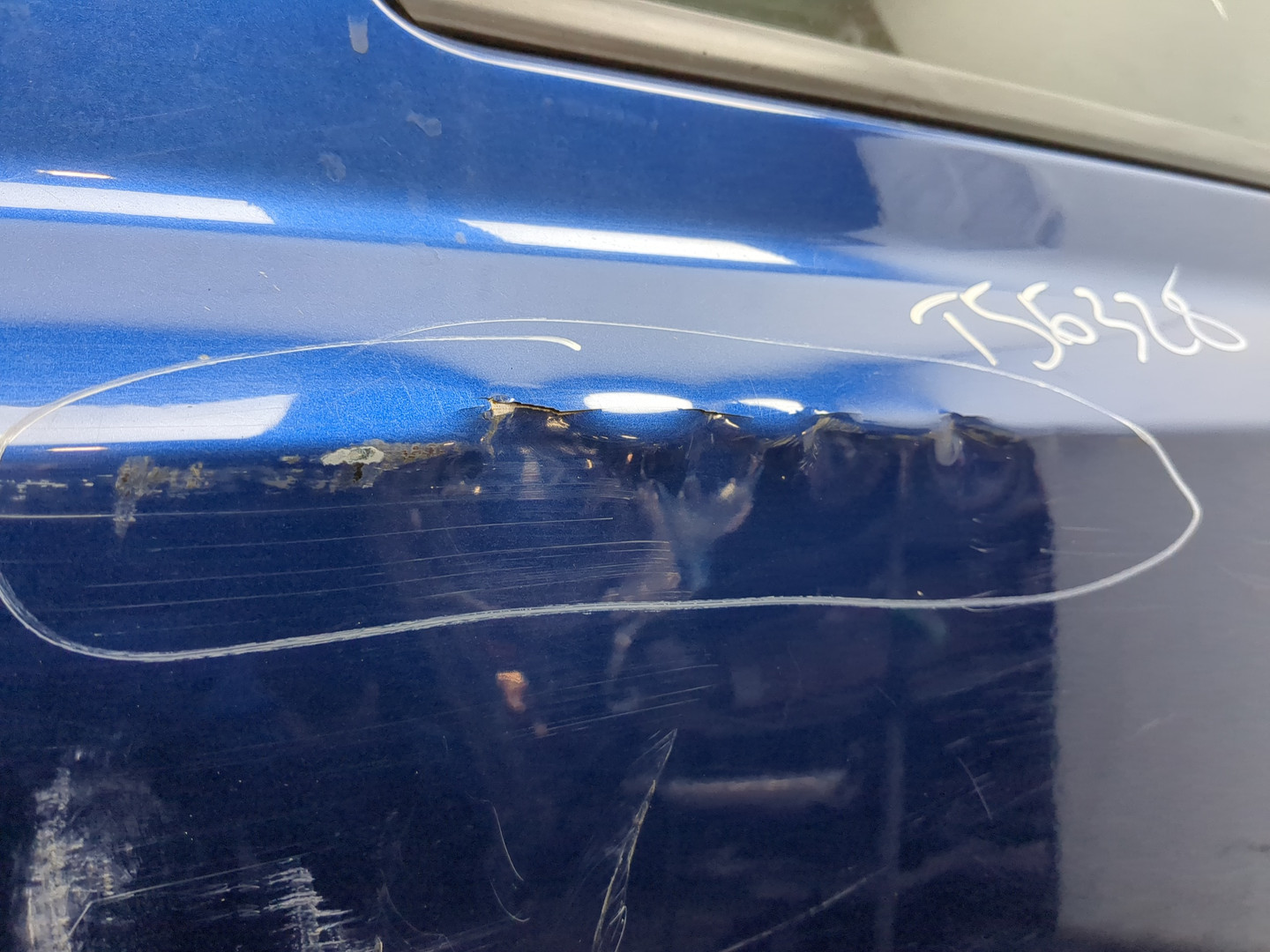 Дверь задняя левая