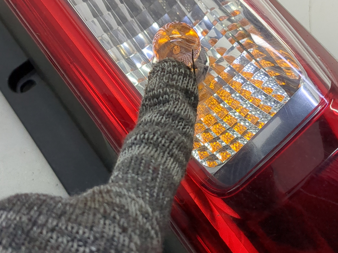 Фонарь задний правый