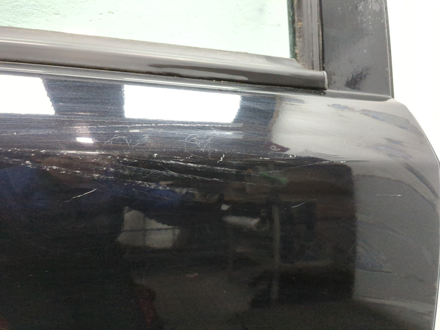 Дверь задняя правая