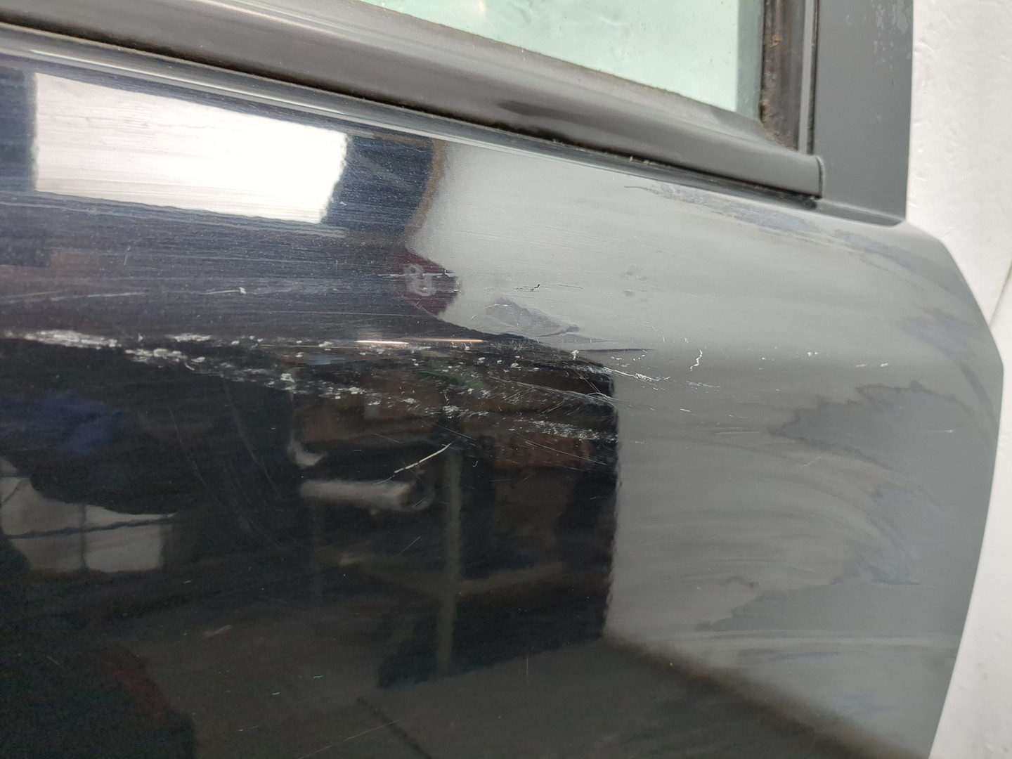 Дверь задняя правая