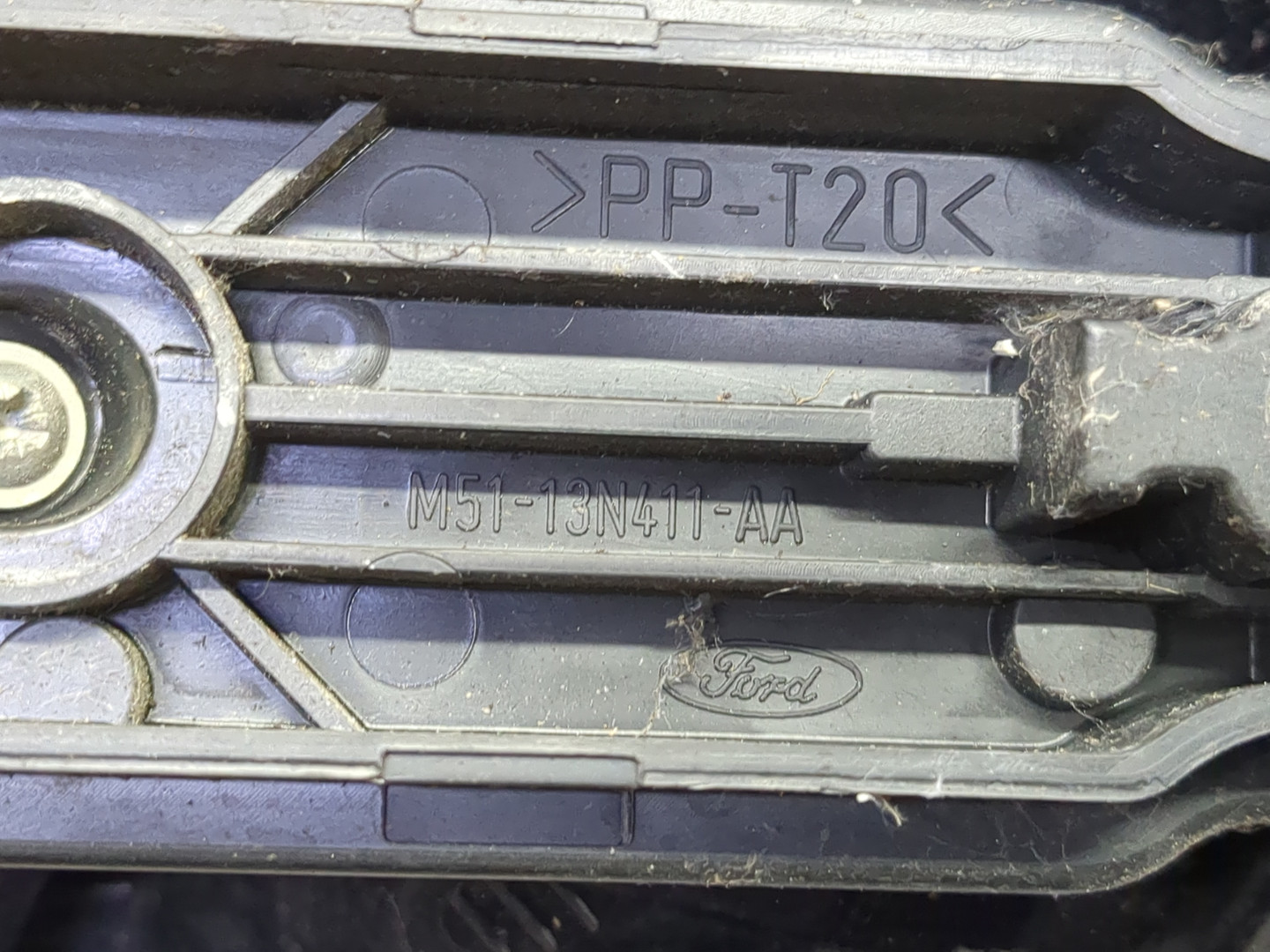 Фонарь задний левый