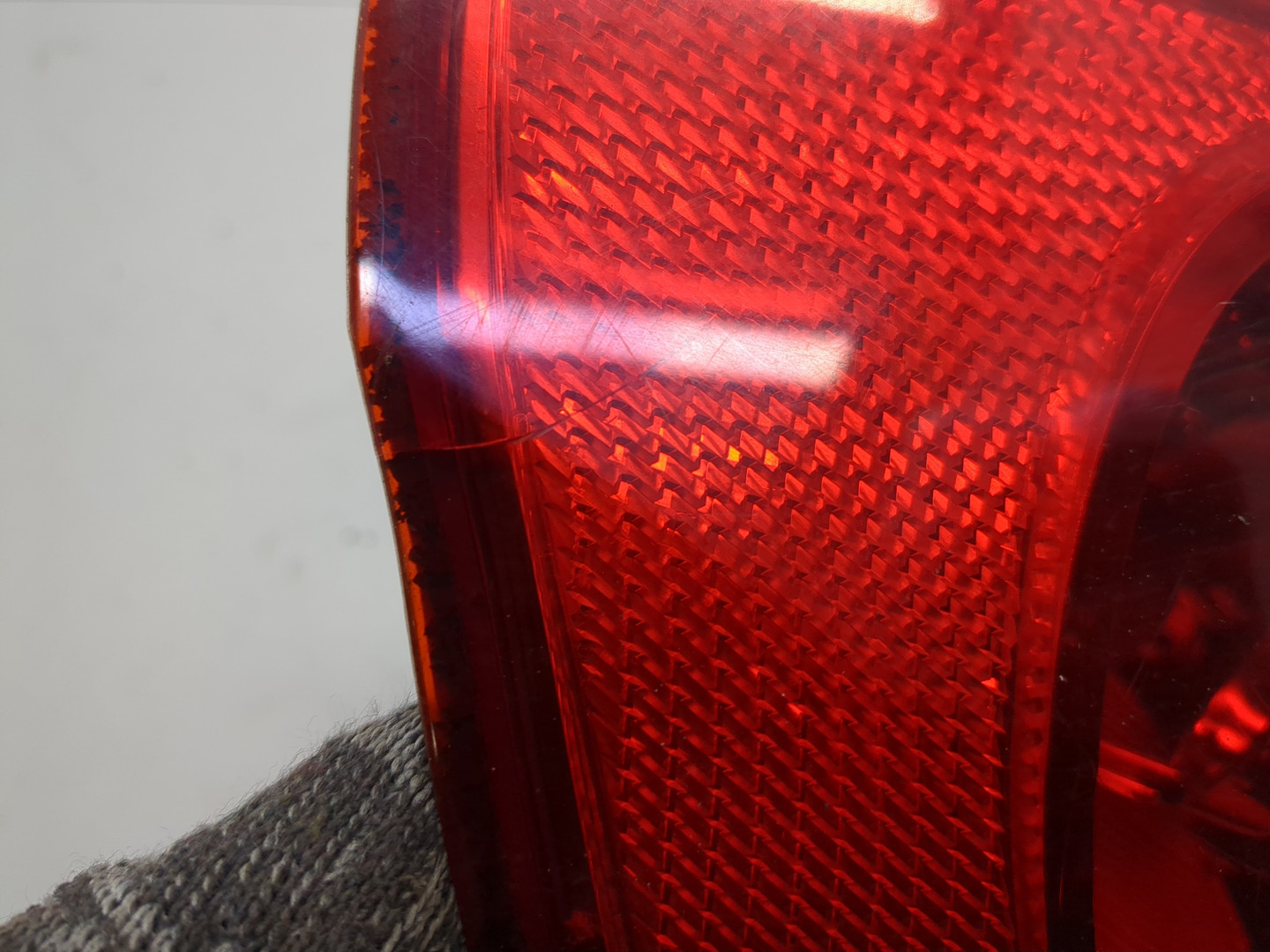 Фонарь задний левый