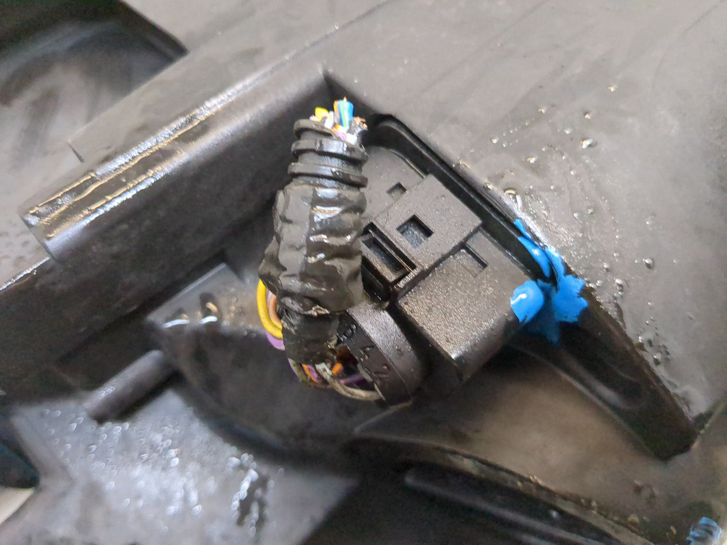 Фара правая