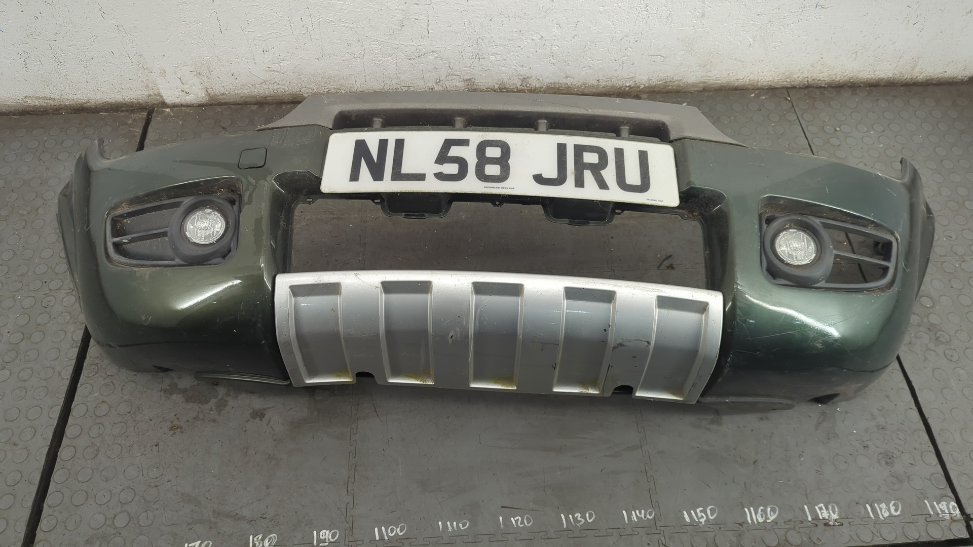 Бампер передний