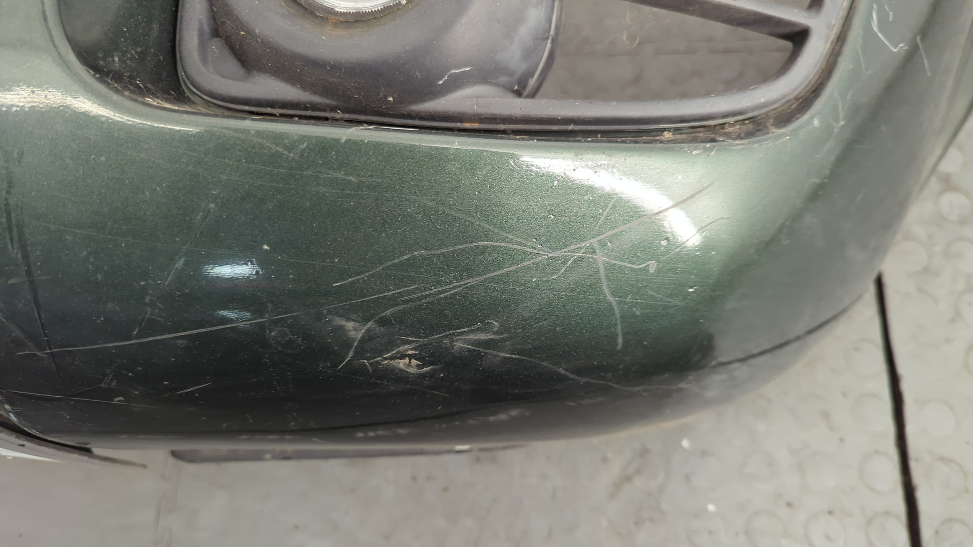 Бампер передний