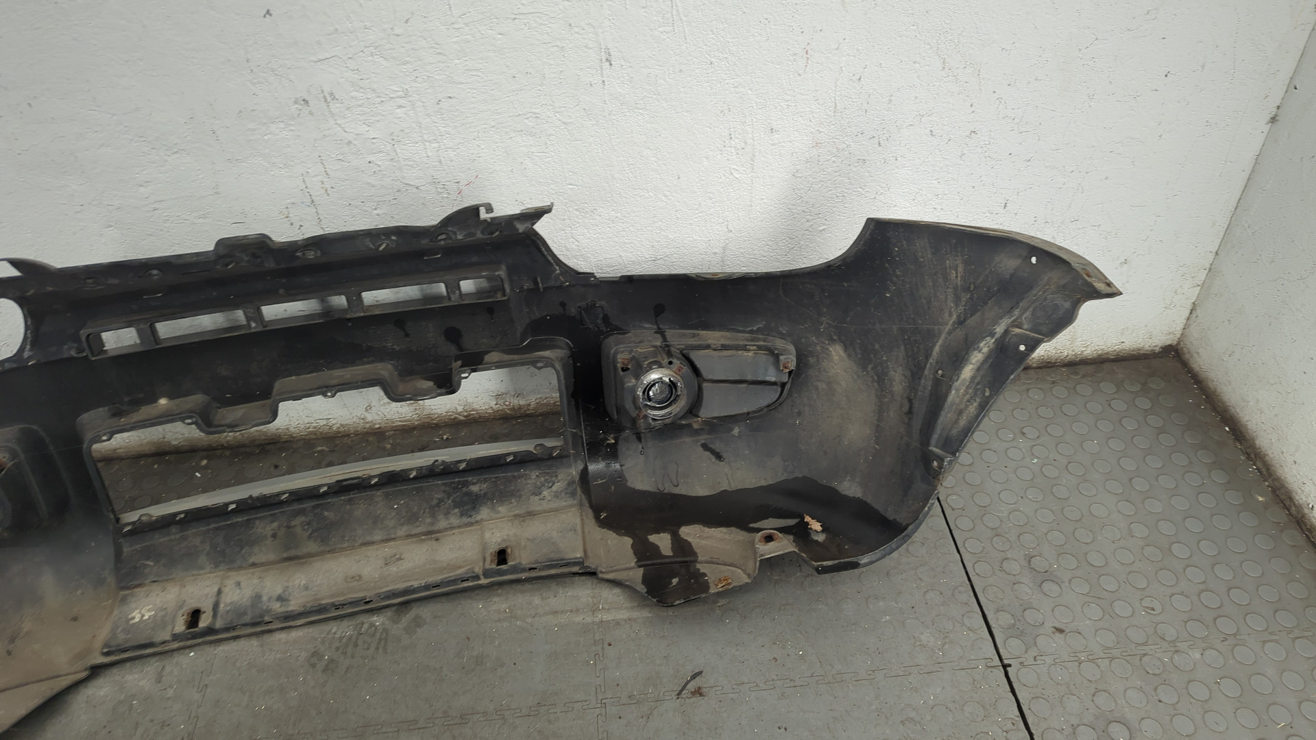 Бампер передний