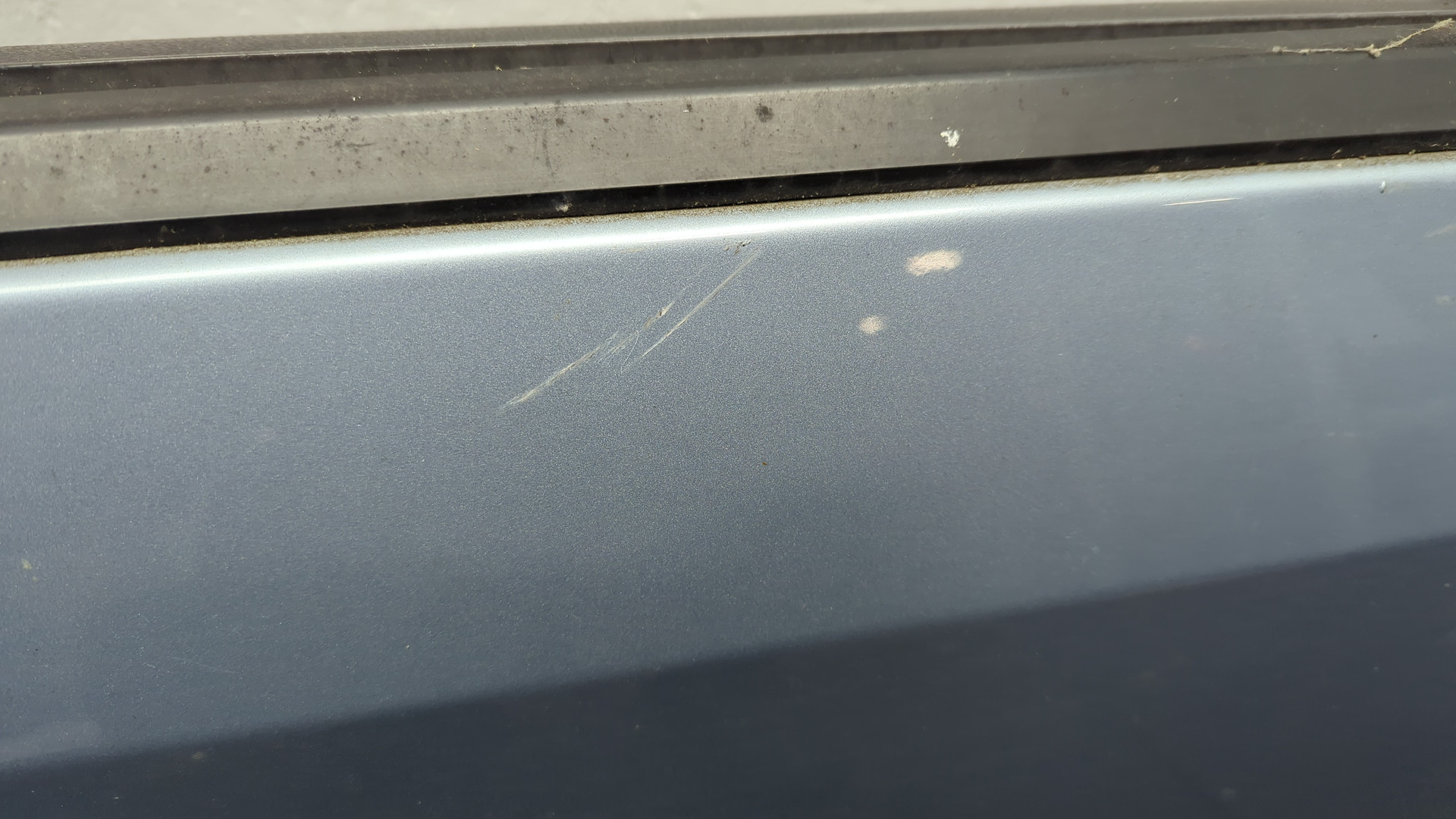 Дверь передняя правая