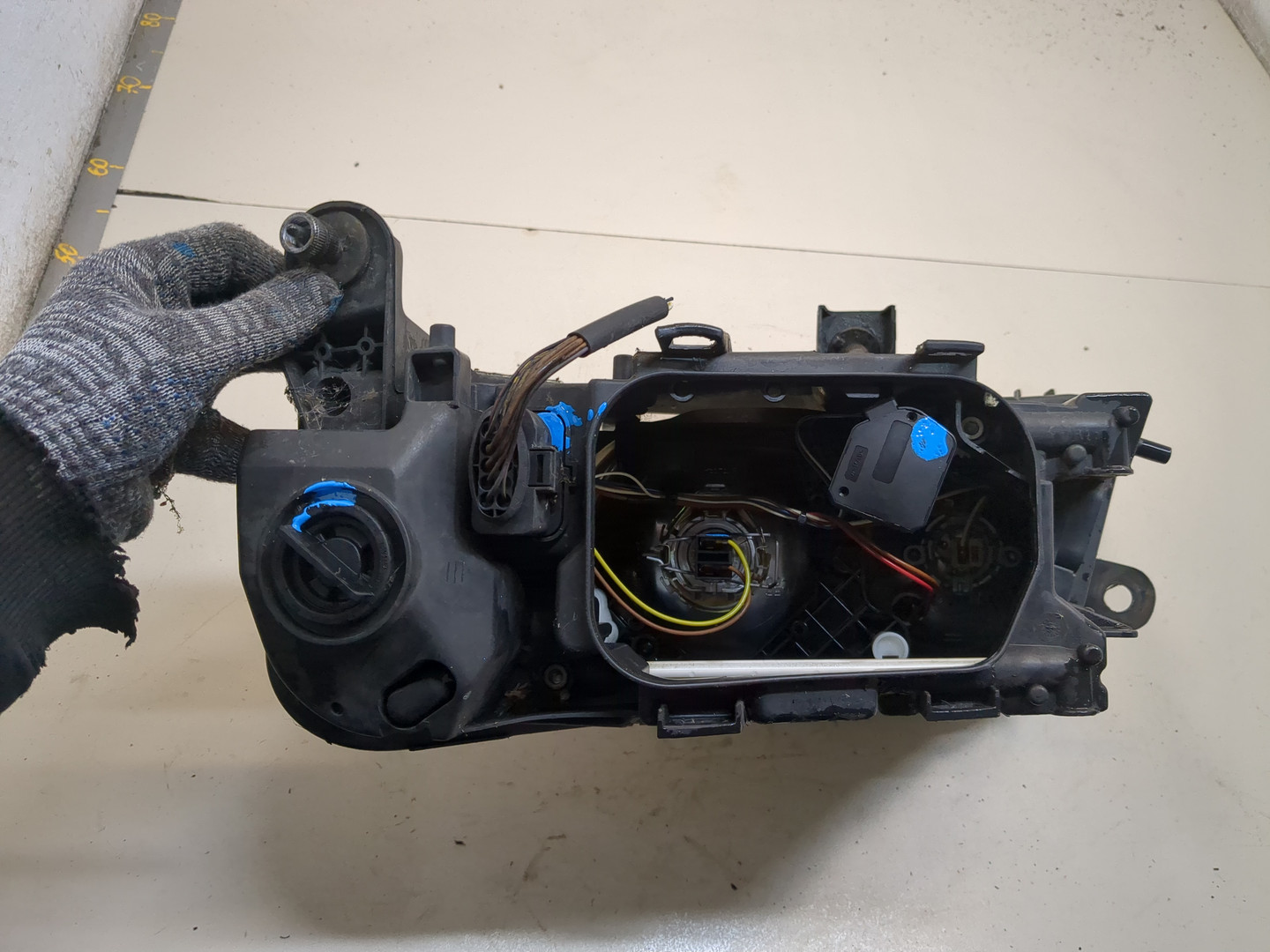 Фара правая