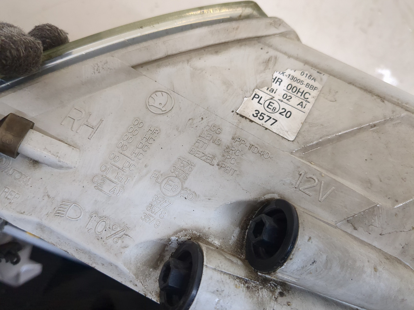 Фара правая