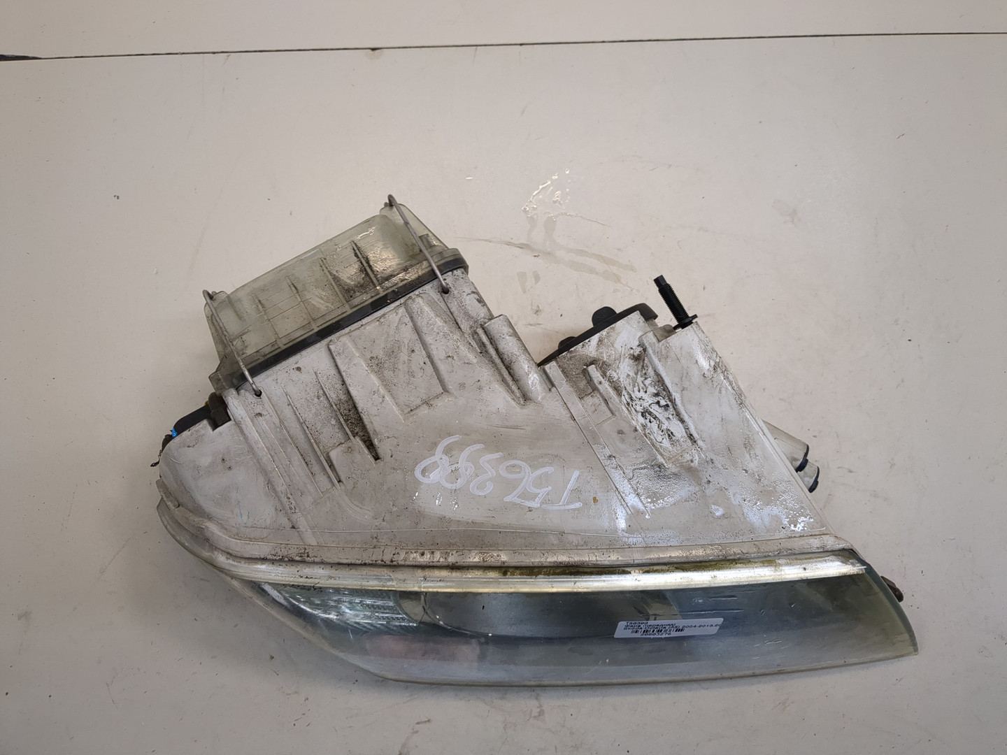 Фара правая