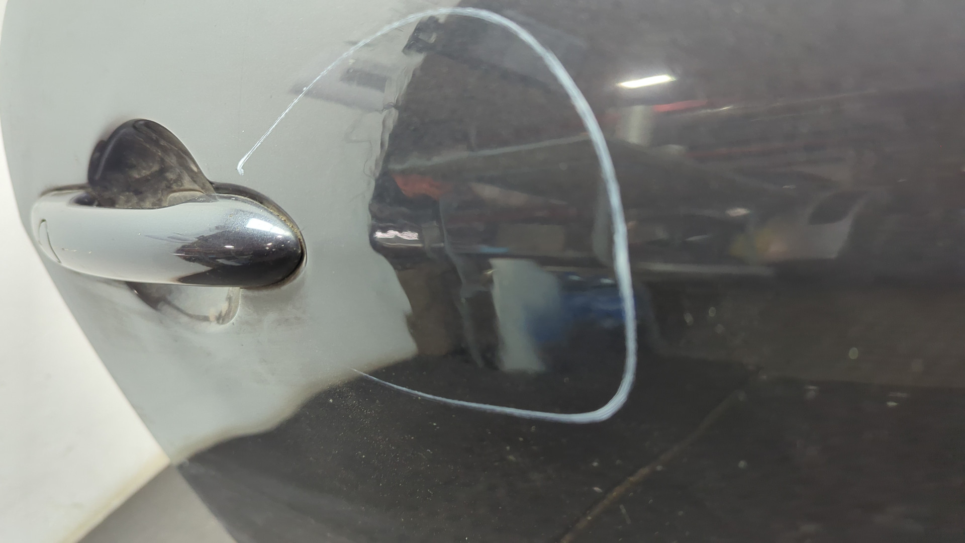 Дверь передняя правая