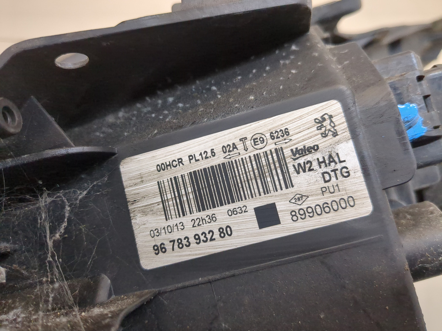 Фара правая