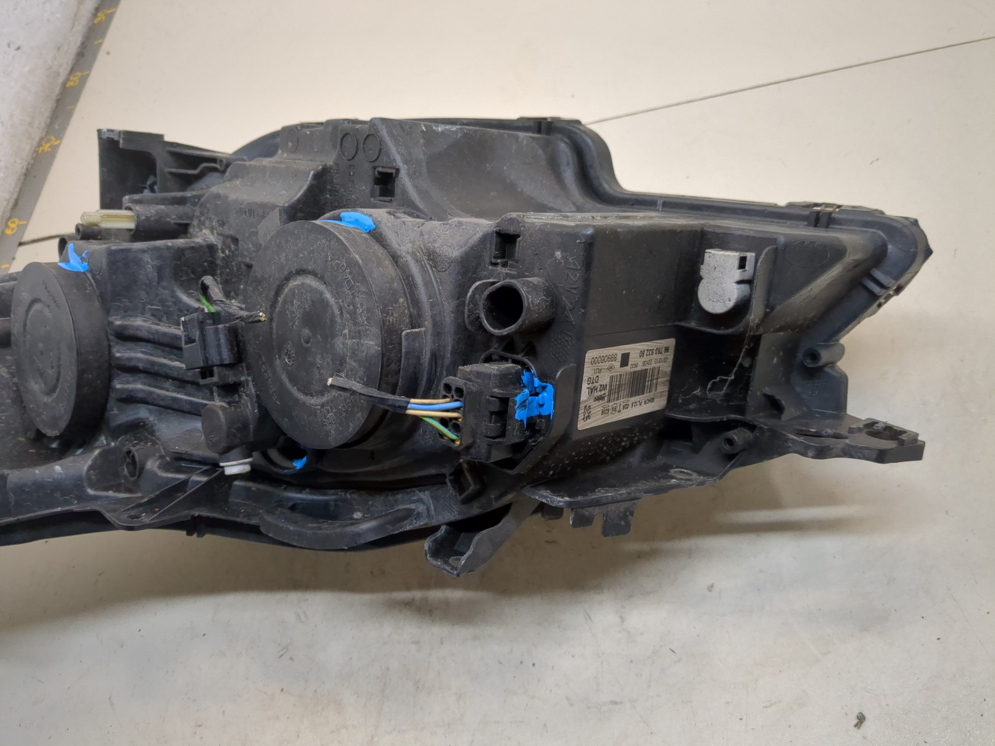 Фара правая