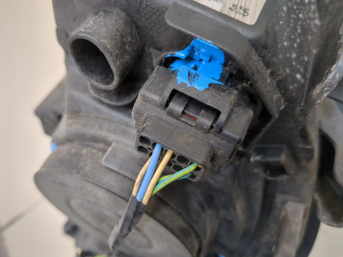 Фара правая