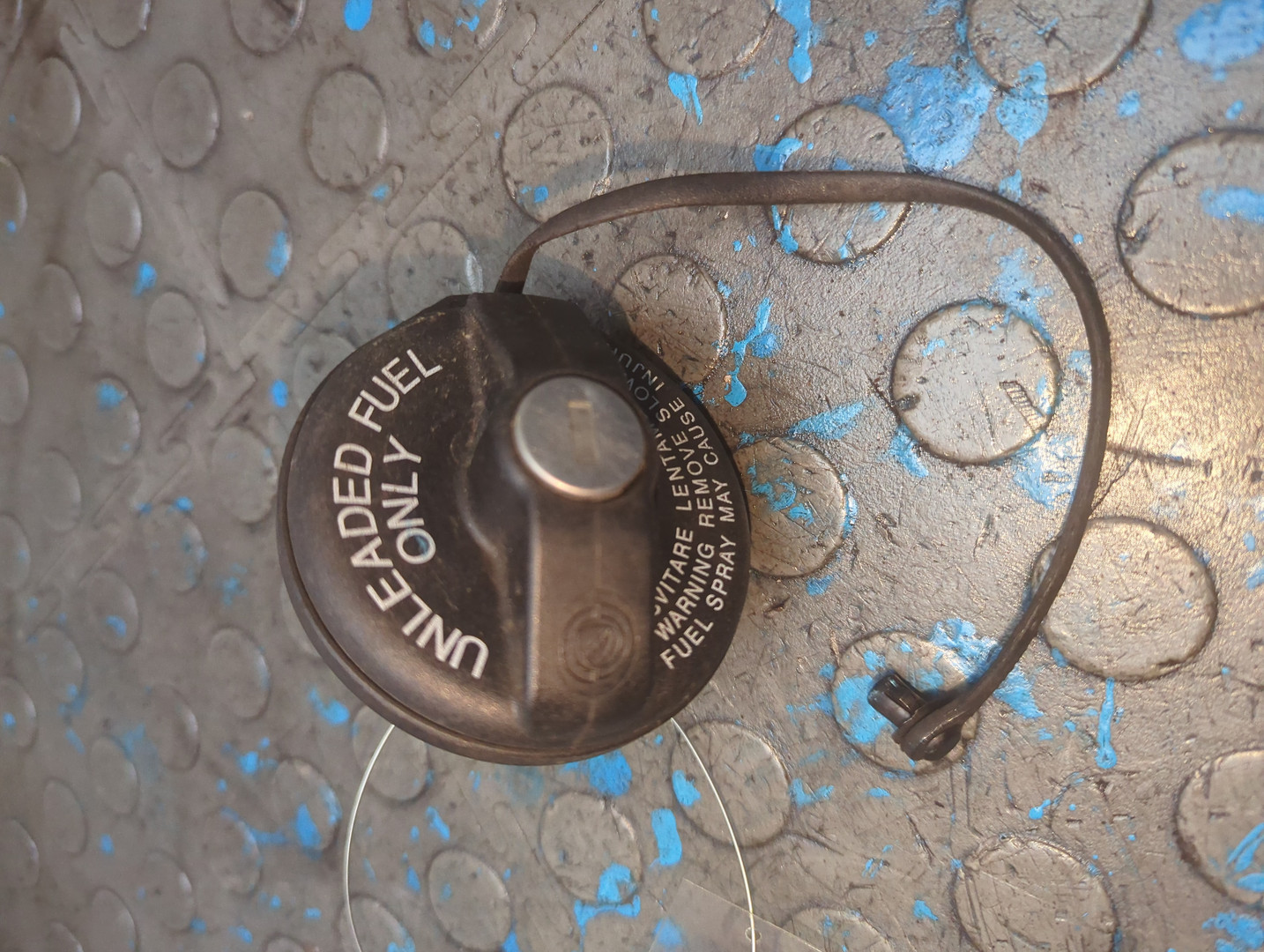 Крышка бензобака