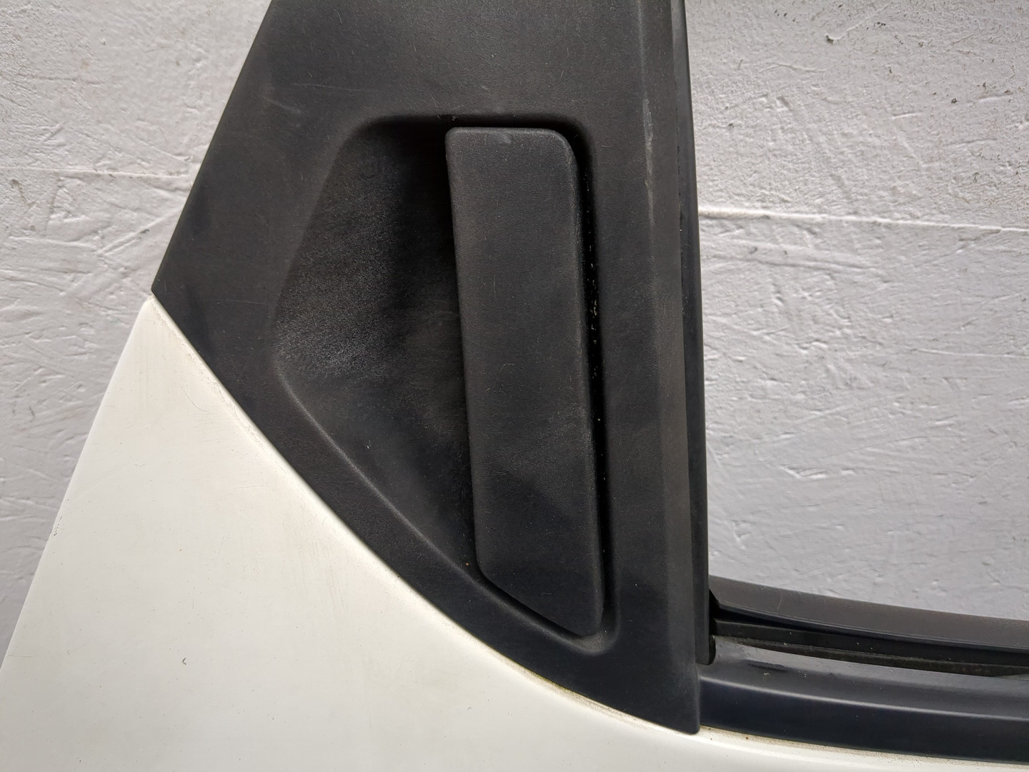 Дверь задняя правая