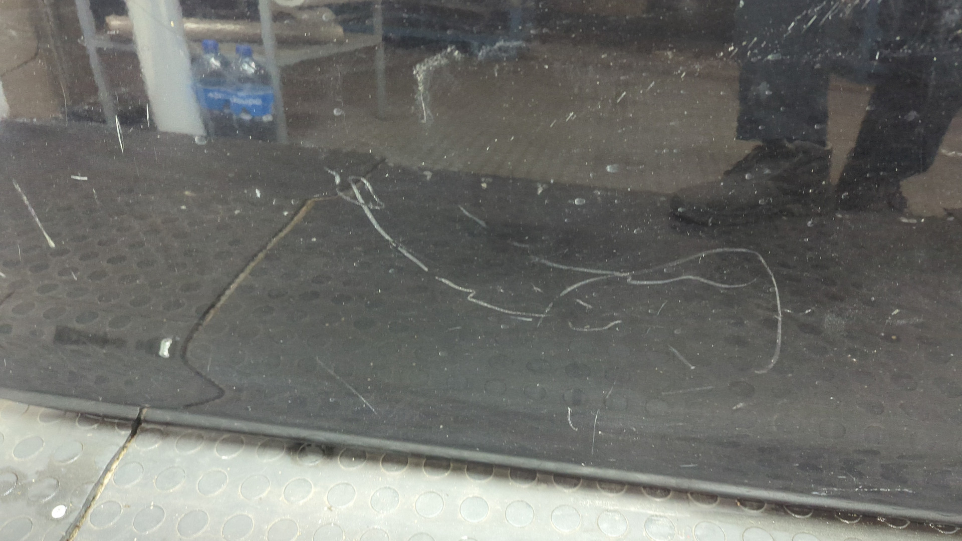 Дверь передняя правая