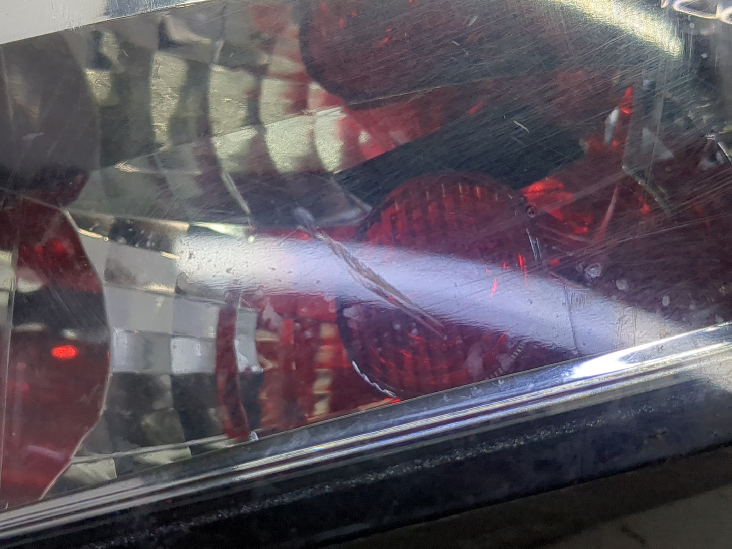 Фонарь задний правый