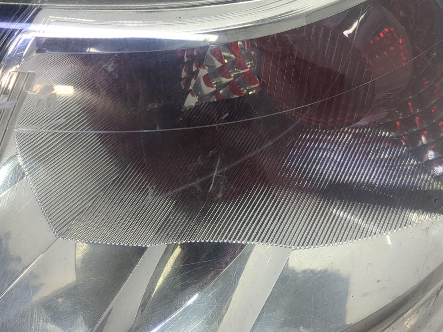 Фонарь задний правый