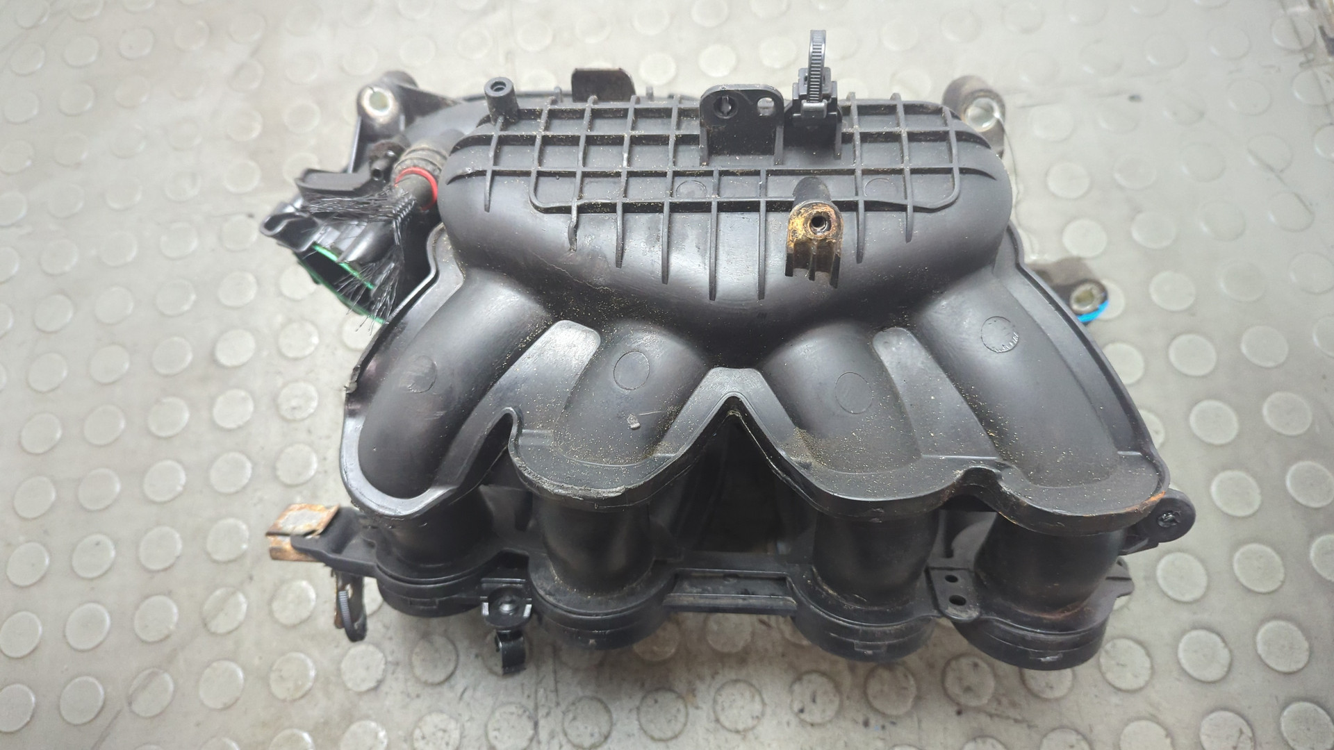 Коллектор впускной