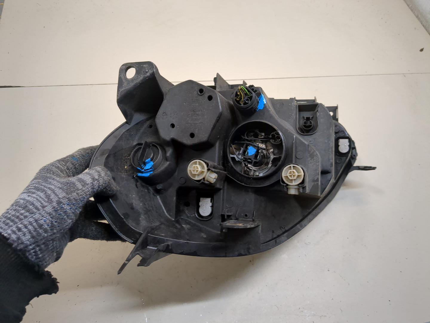 Фара правая