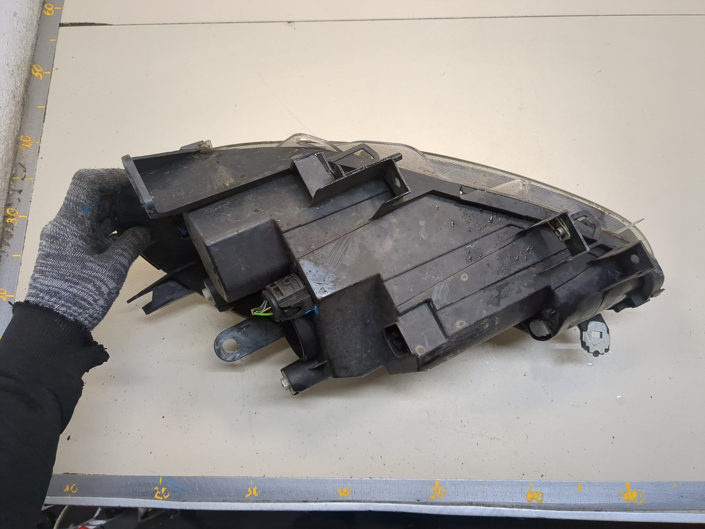 Фара правая