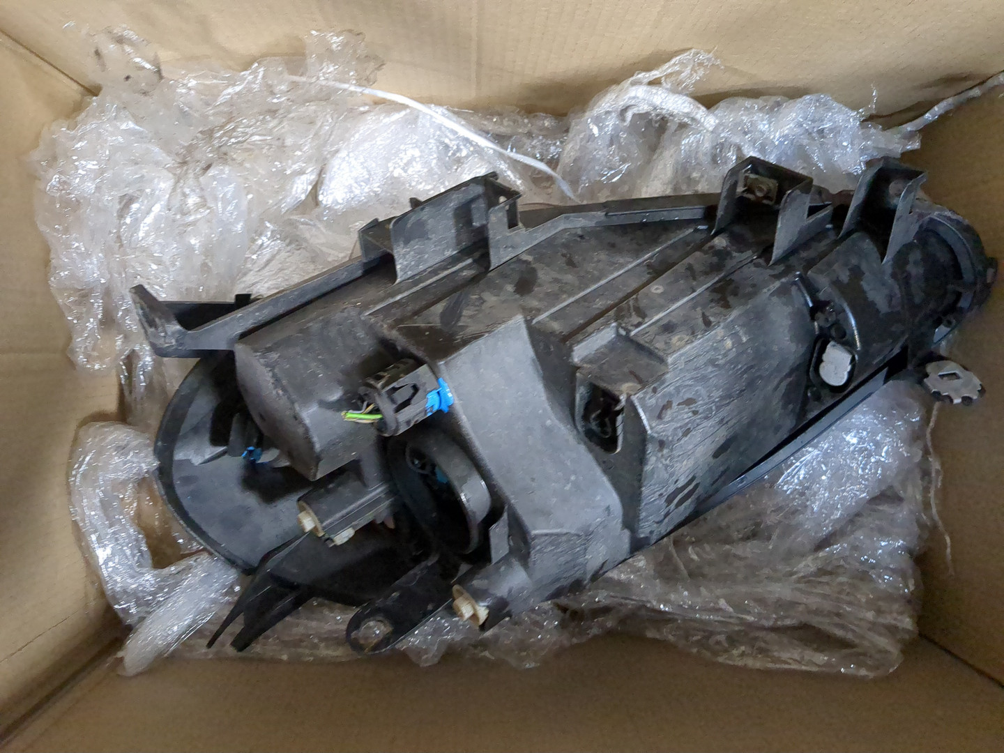 Фара правая