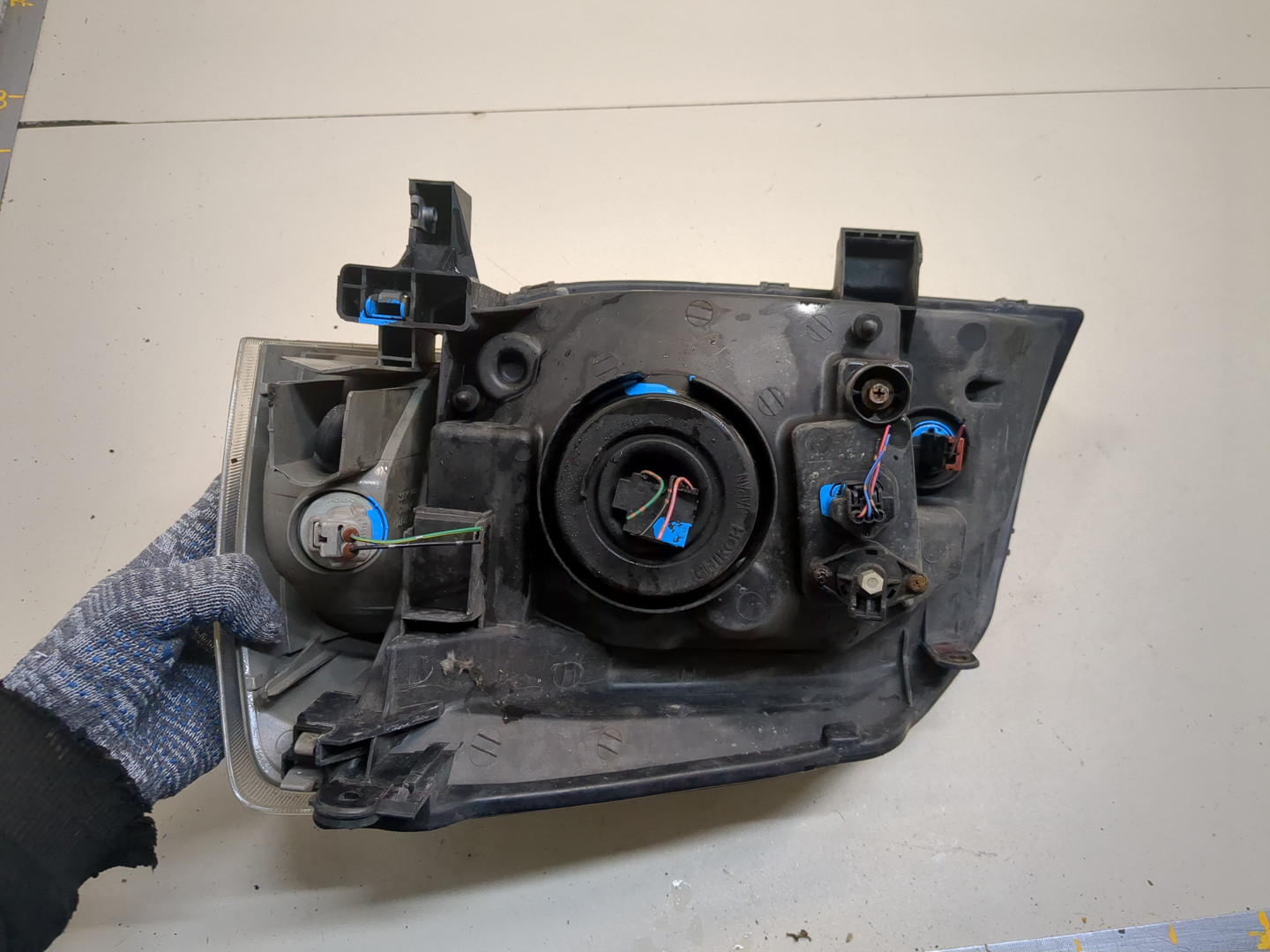 Фара правая