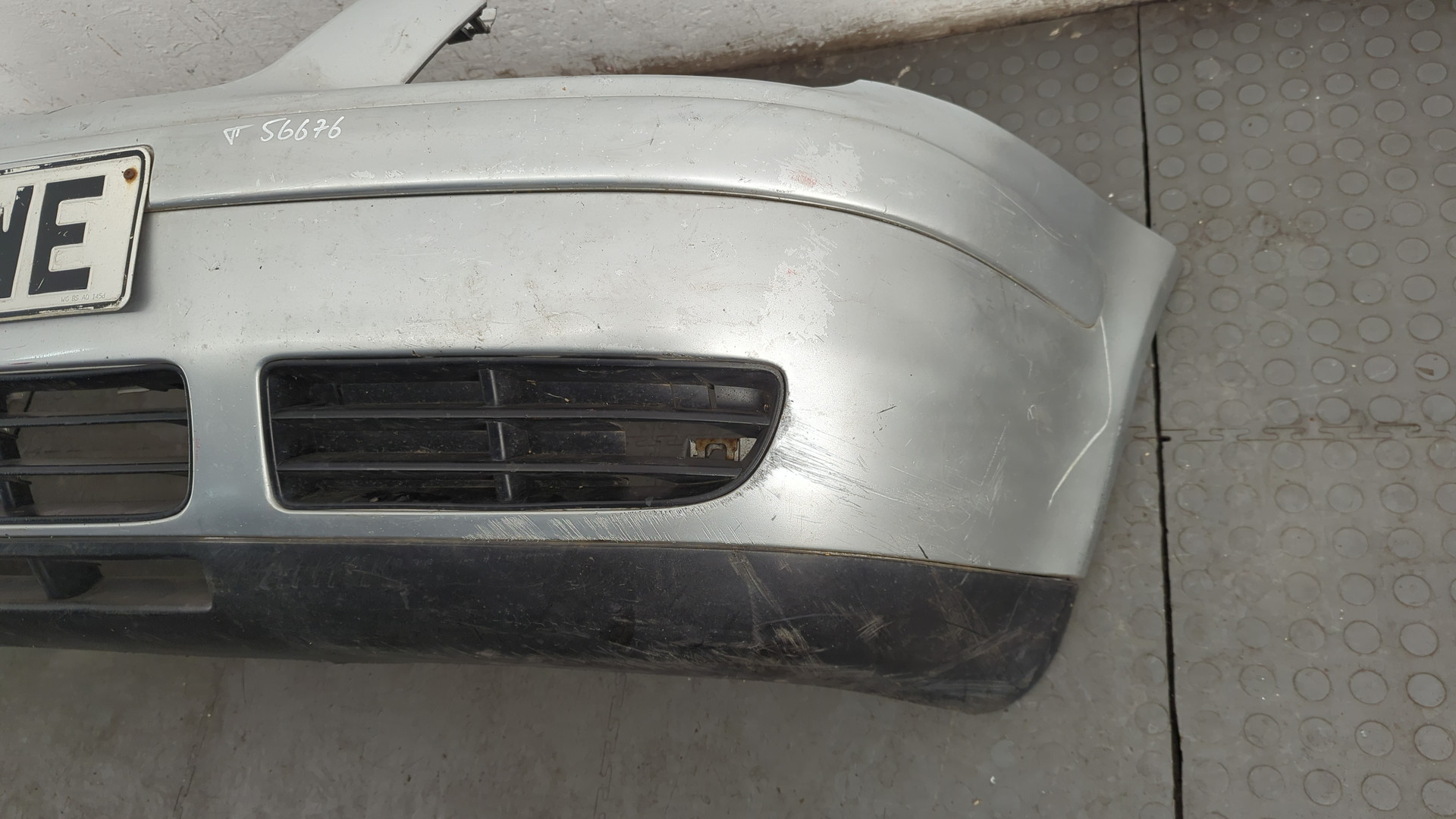 Бампер передний