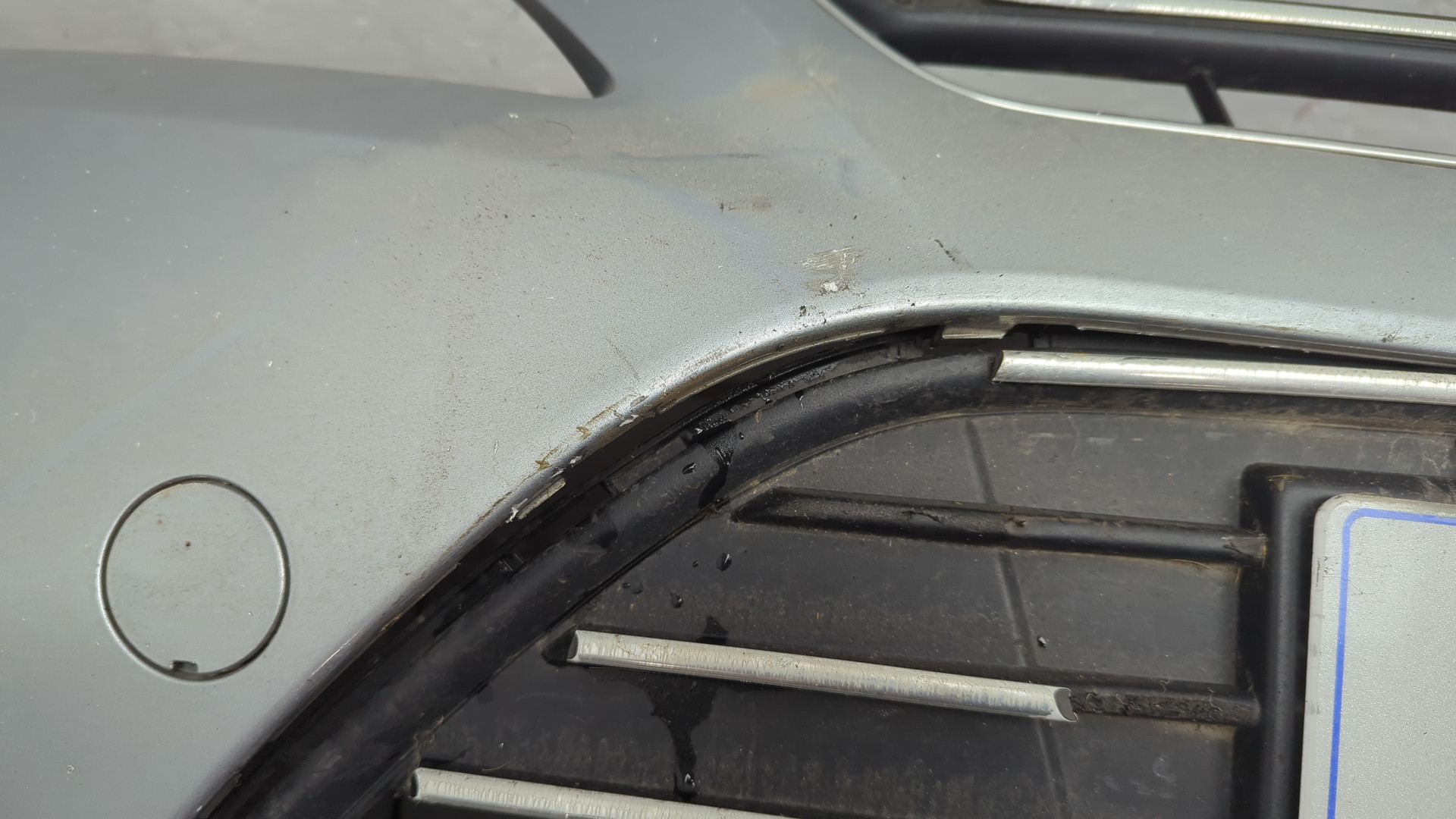 Бампер передний