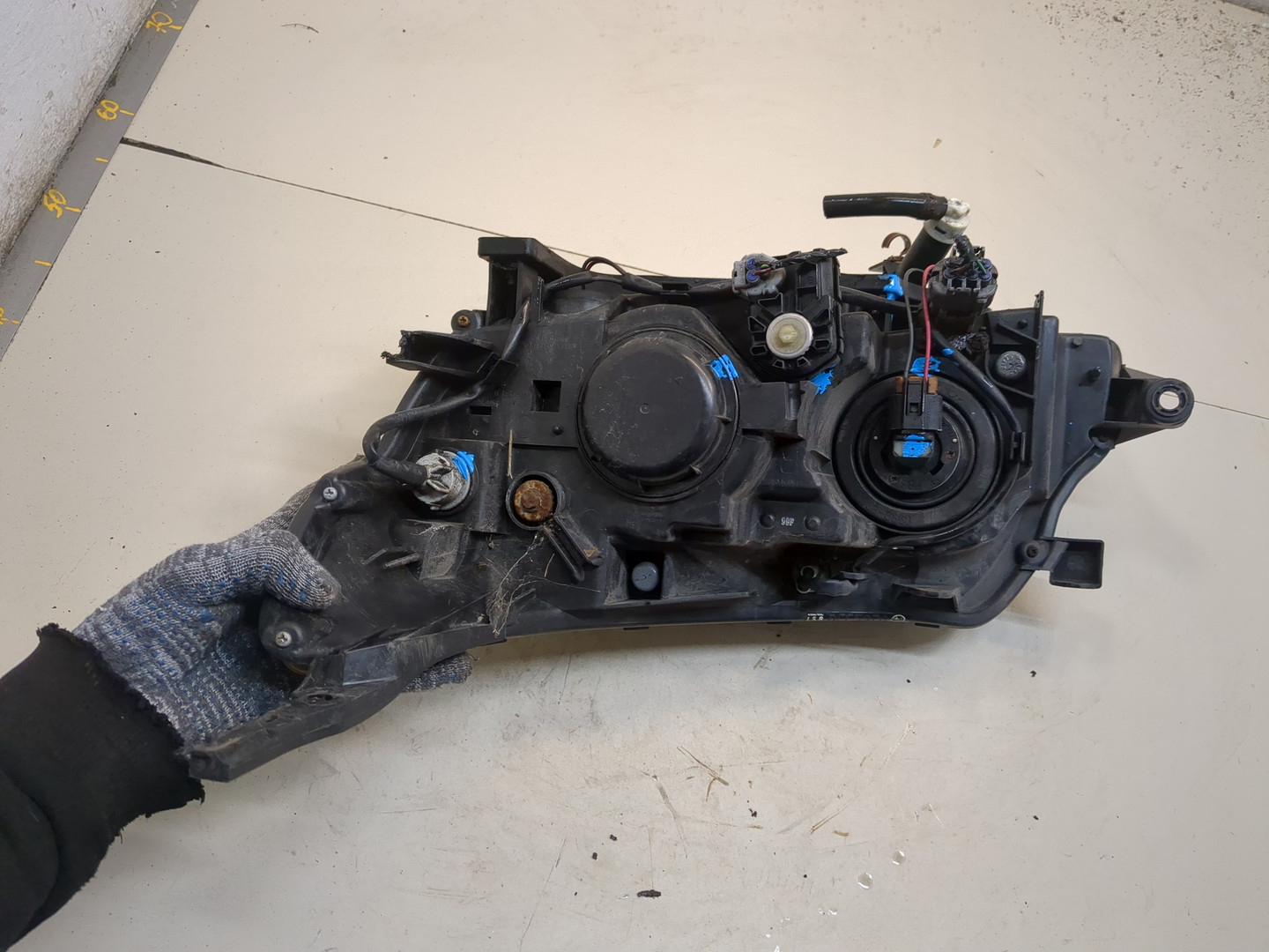 Фара правая