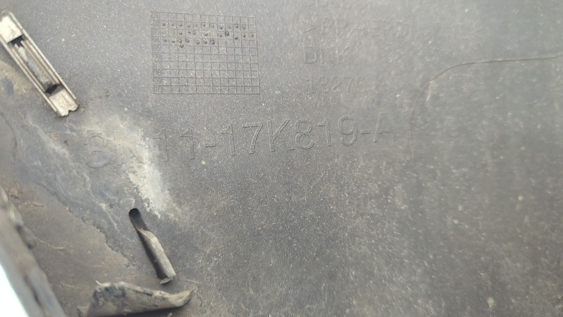 Бампер передний