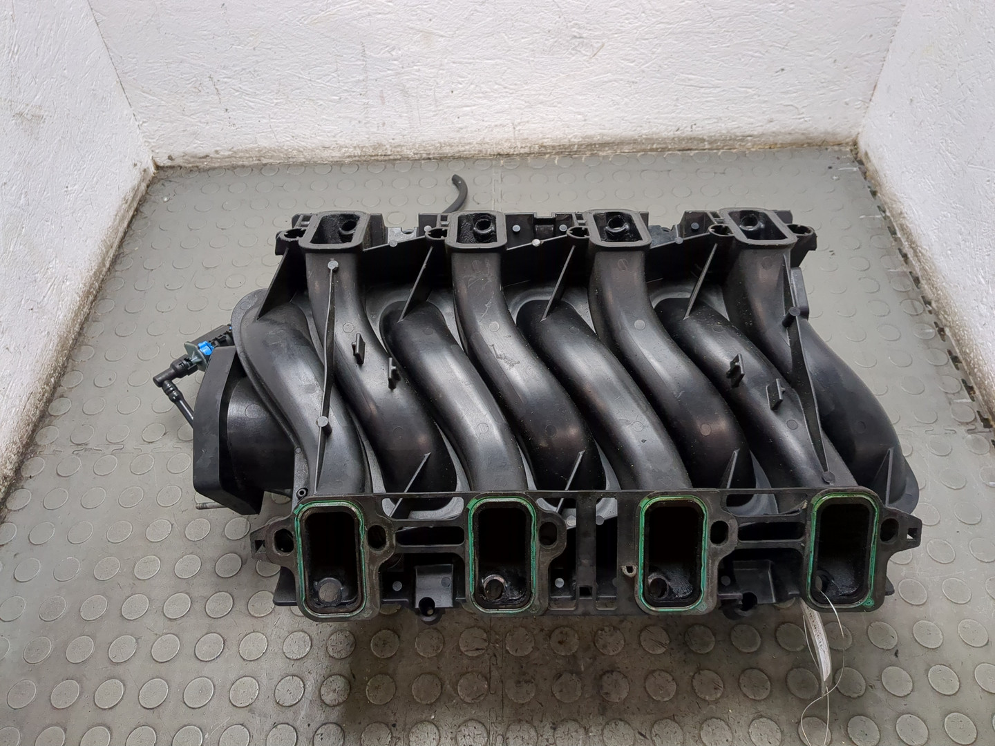 Коллектор впускной