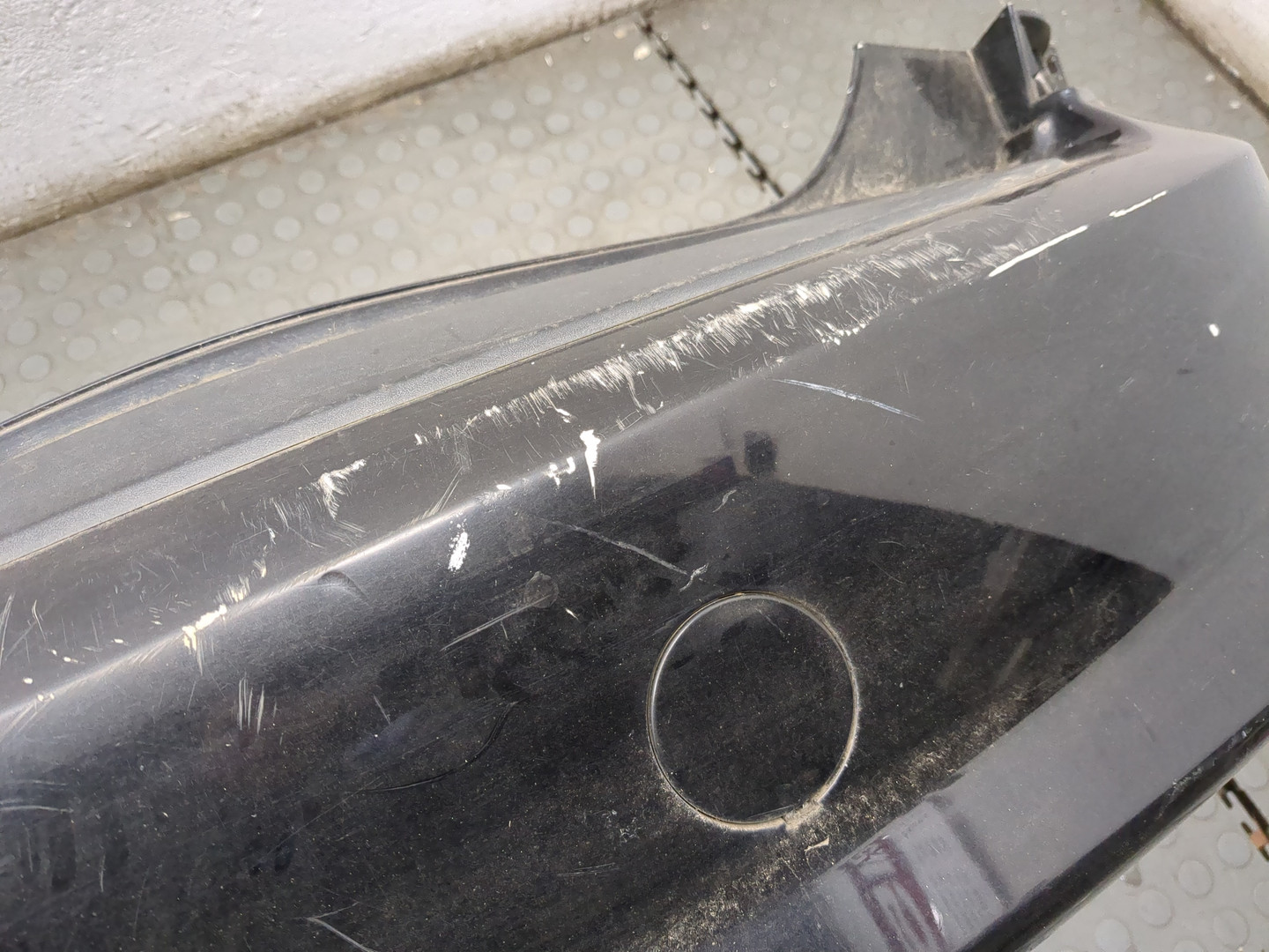 Бампер задний