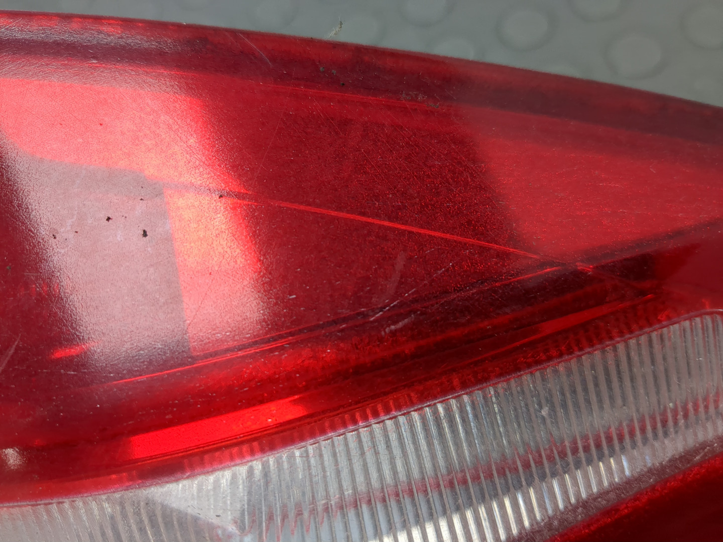 Фонарь задний правый